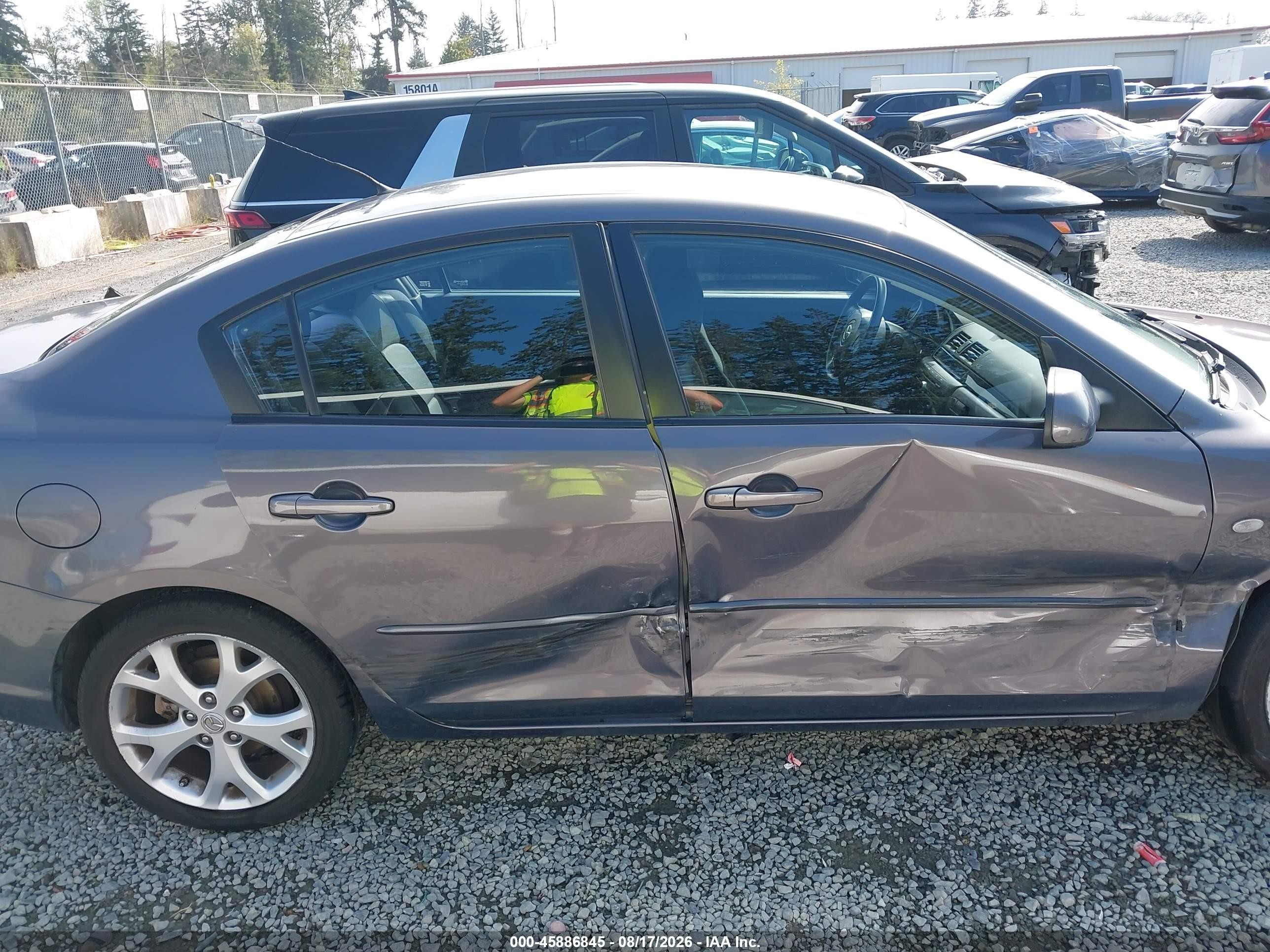 2009 Mazda Mazda3 I Gray vin: JM1BK32G891234764