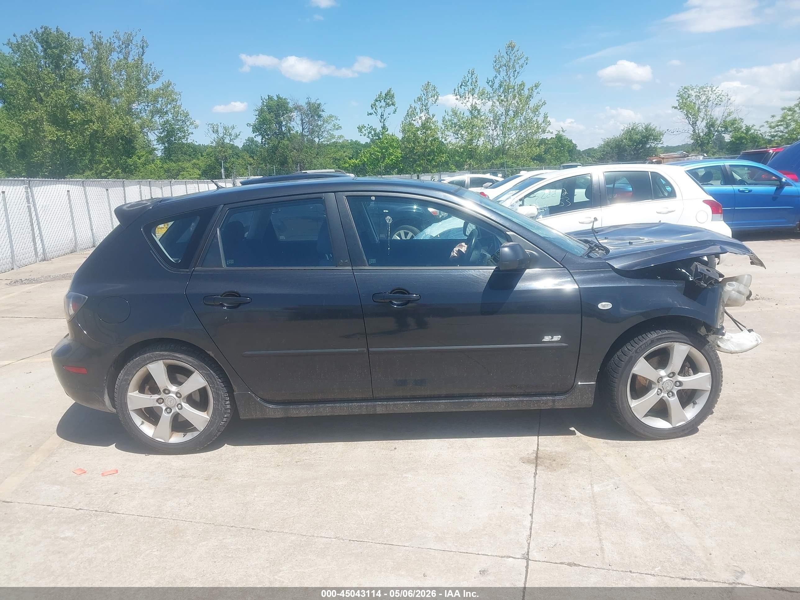 2004 Mazda Mazda3 S Black vin: JM1BK343041203625
