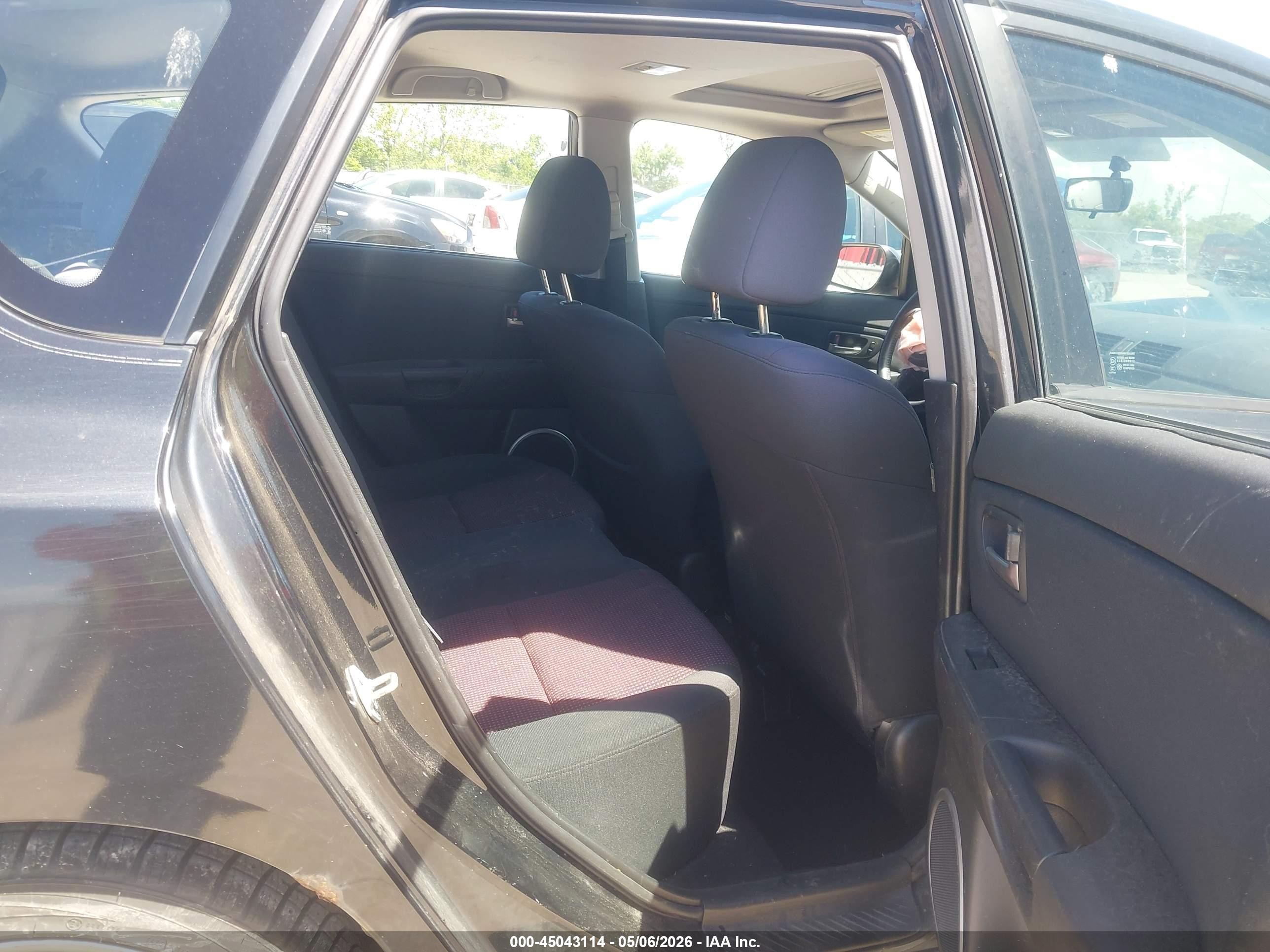 2004 Mazda Mazda3 S Black vin: JM1BK343041203625