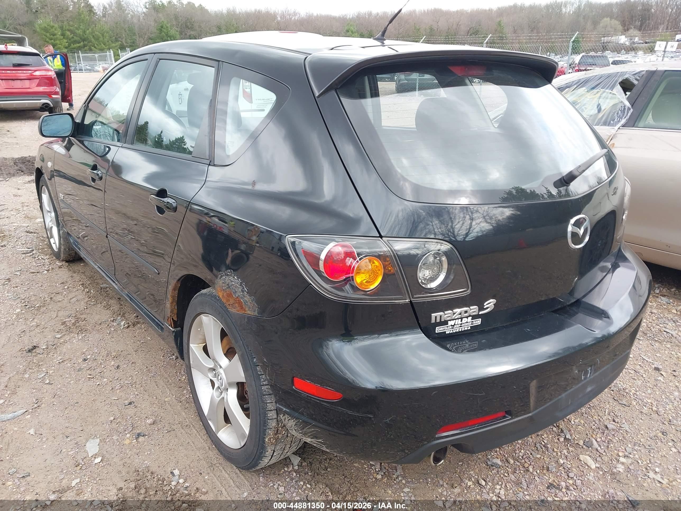 2006 Mazda Mazda3 S Touring Black vin: JM1BK343061427464