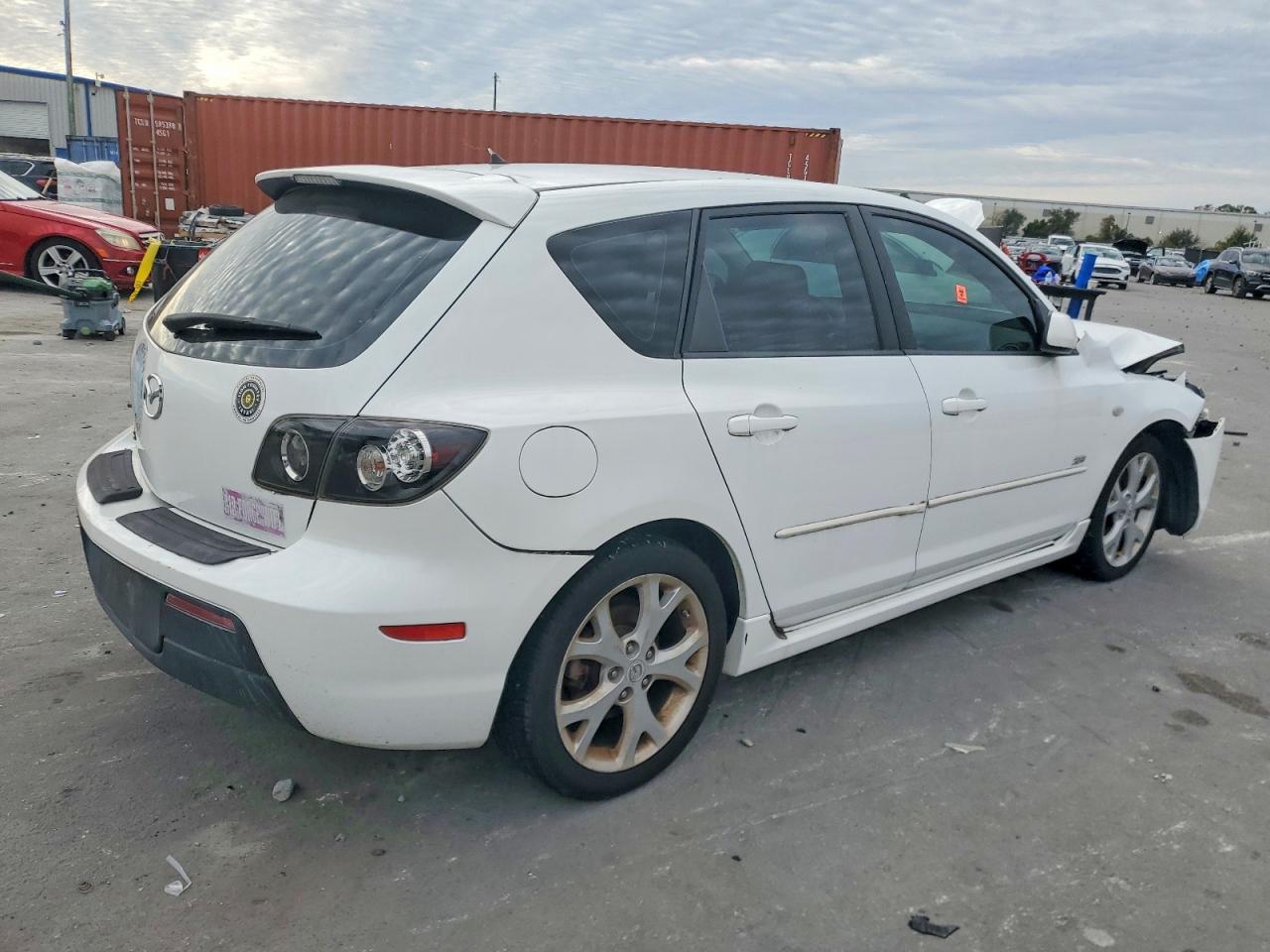 2007 Mazda 3 Hatchback White vin: JM1BK343071699868