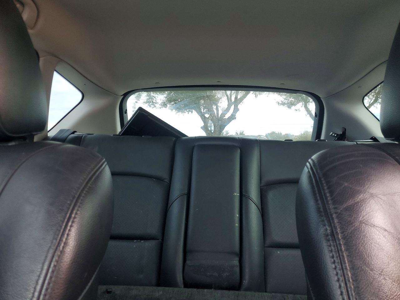 2007 Mazda 3 Hatchback White vin: JM1BK343071699868