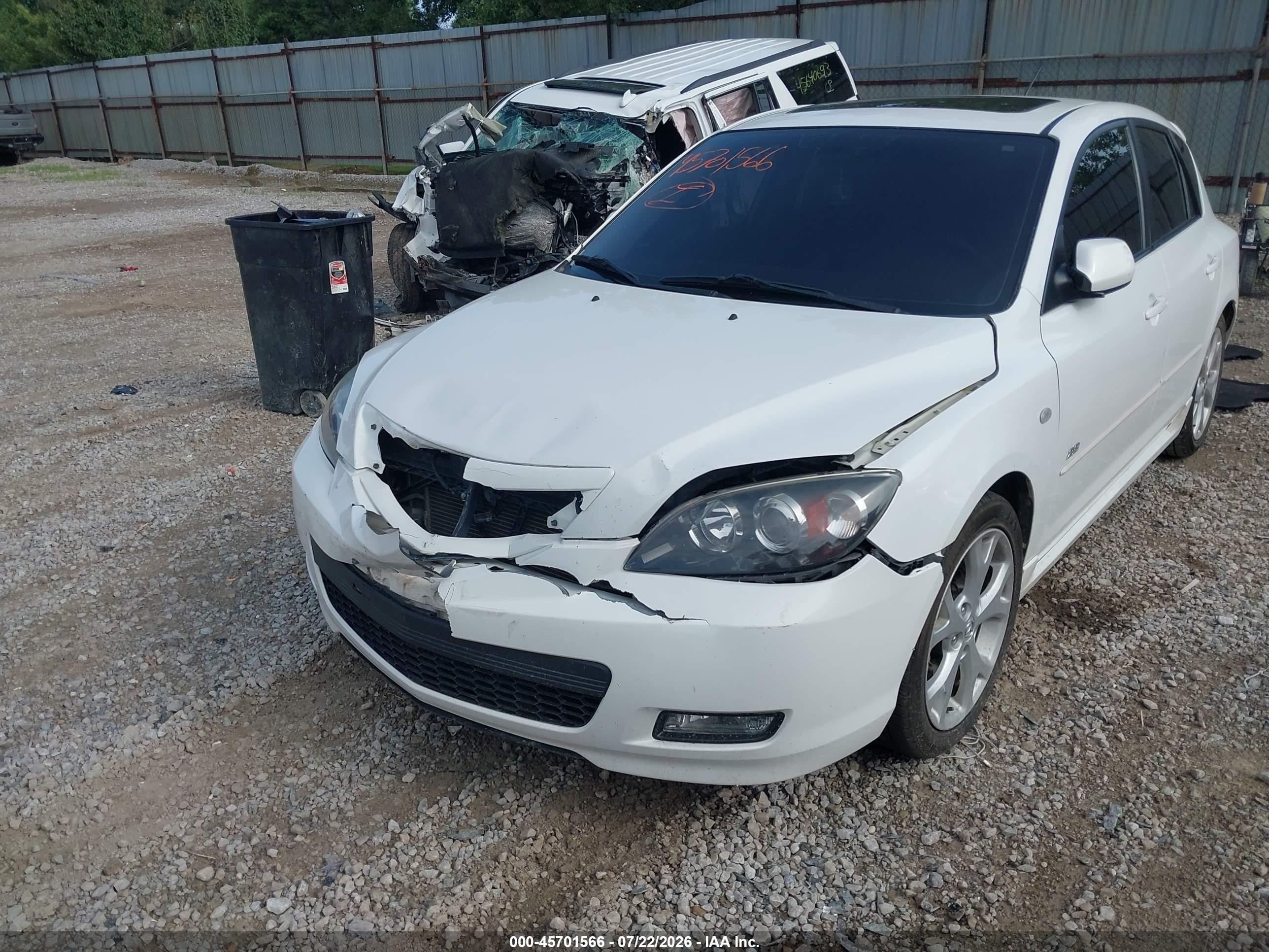 2009 Mazda Mazda3 S Grand Touring White vin: JM1BK343091236003