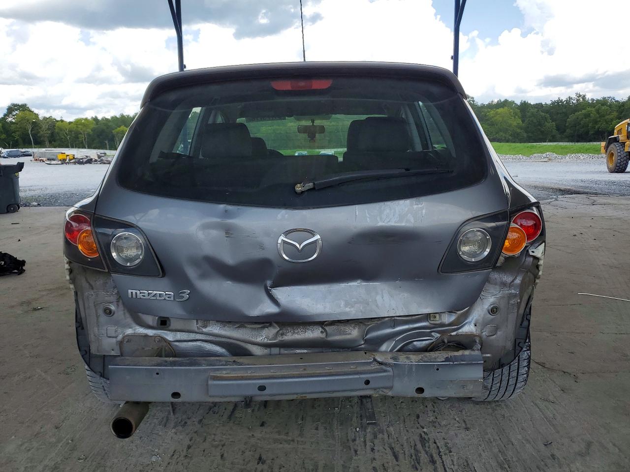 2005 Mazda 3 Hatchback Silver vin: JM1BK343151276231