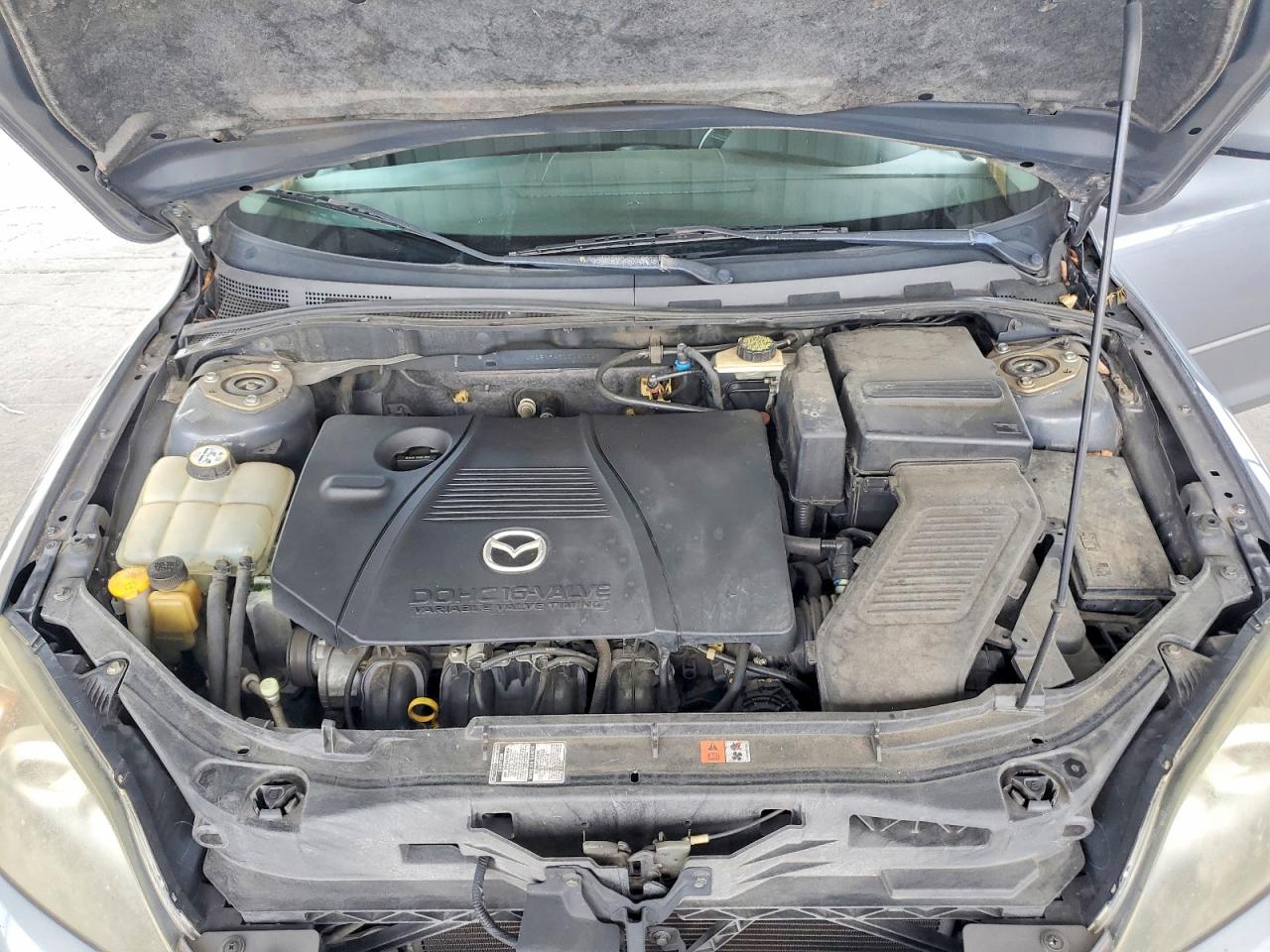 2005 Mazda 3 Hatchback Silver vin: JM1BK343151276231
