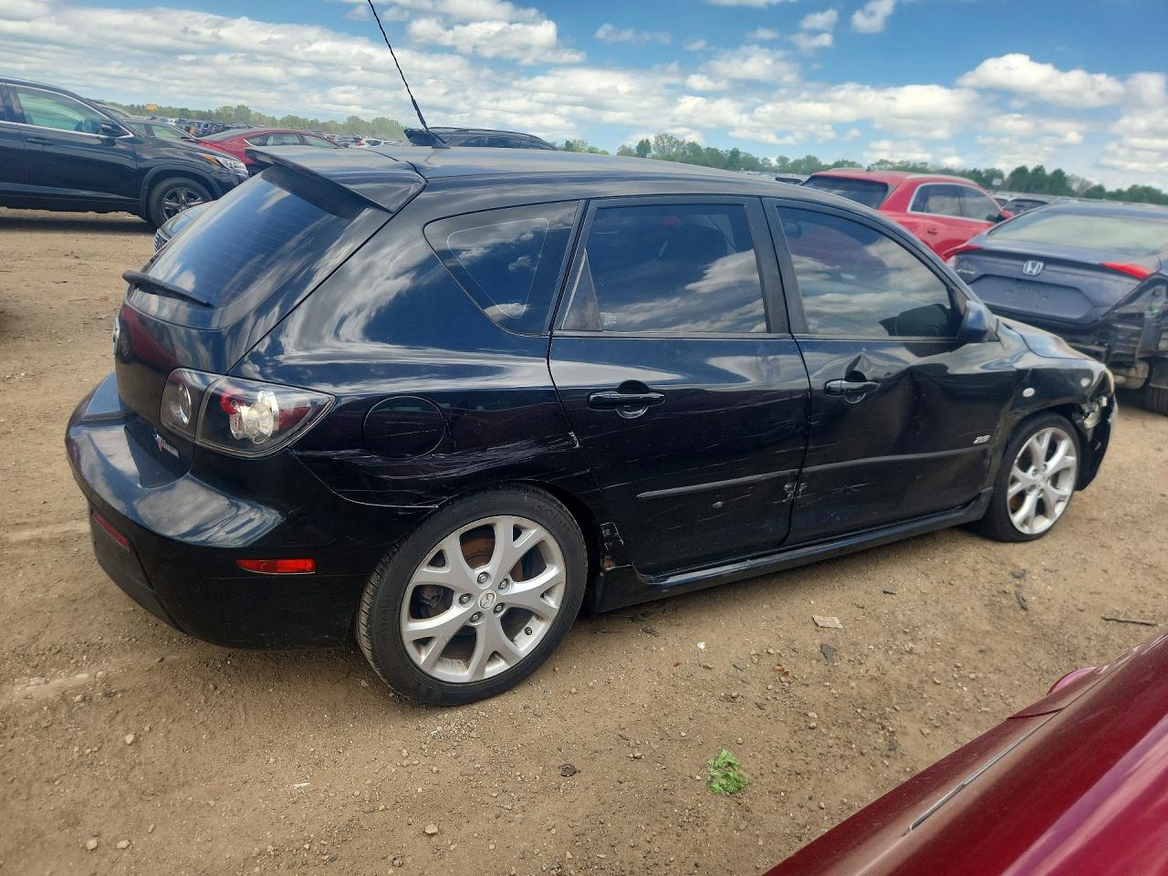 2007 Mazda 3 Hatchback Черный vin: JM1BK343171651652