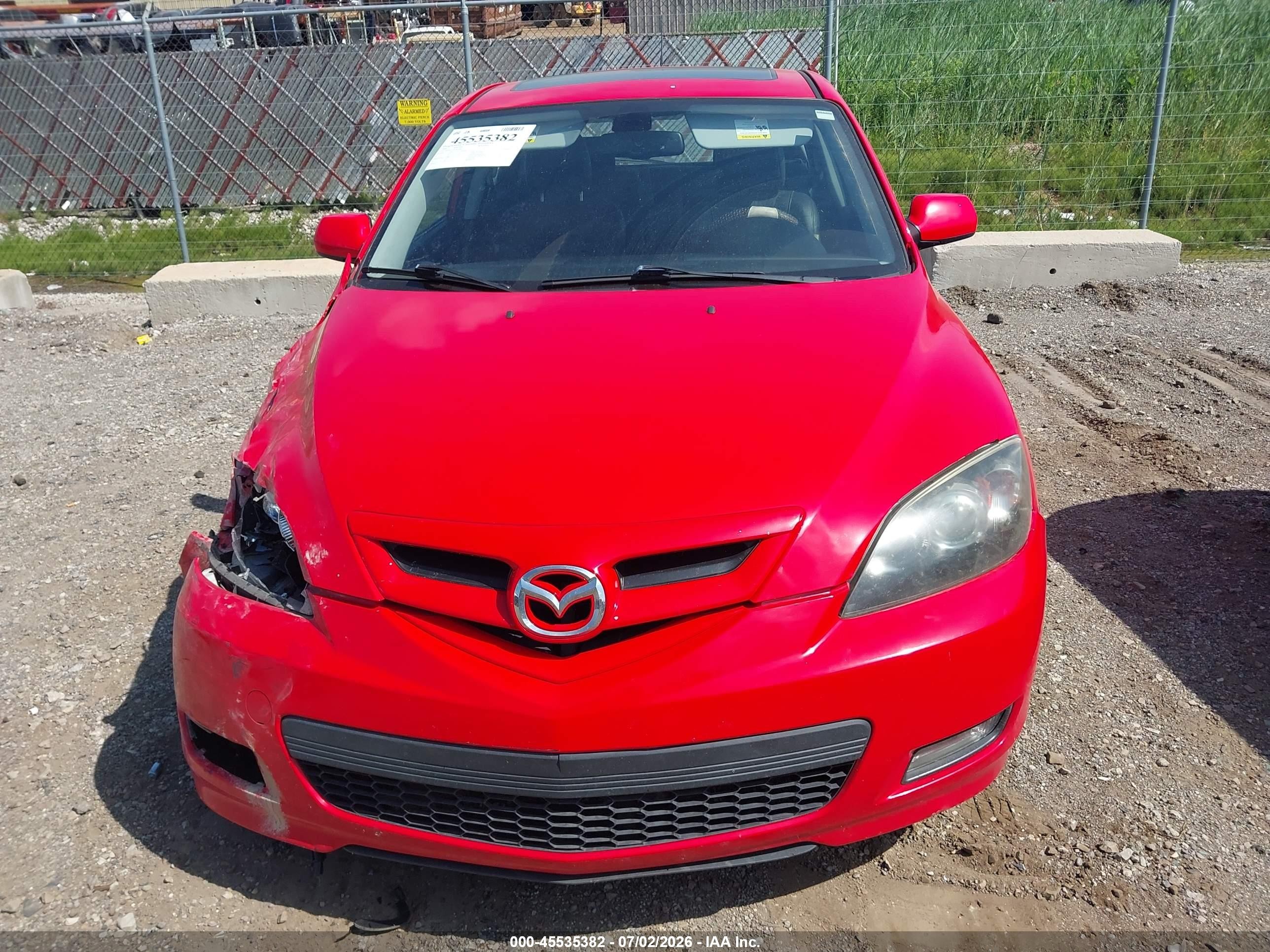 2008 Mazda Mazda3 S Grand Touring Red vin: JM1BK343181862268