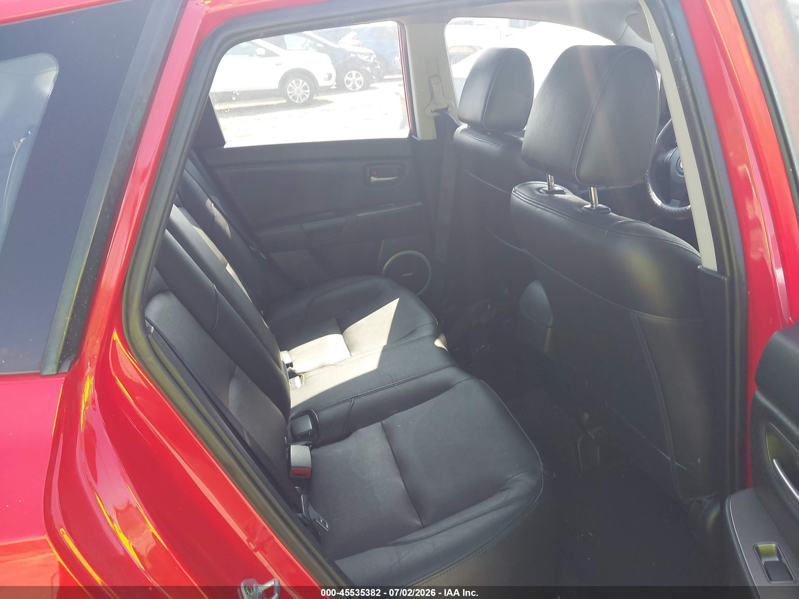 2008 Mazda Mazda3 S Grand Touring Red vin: JM1BK343181862268