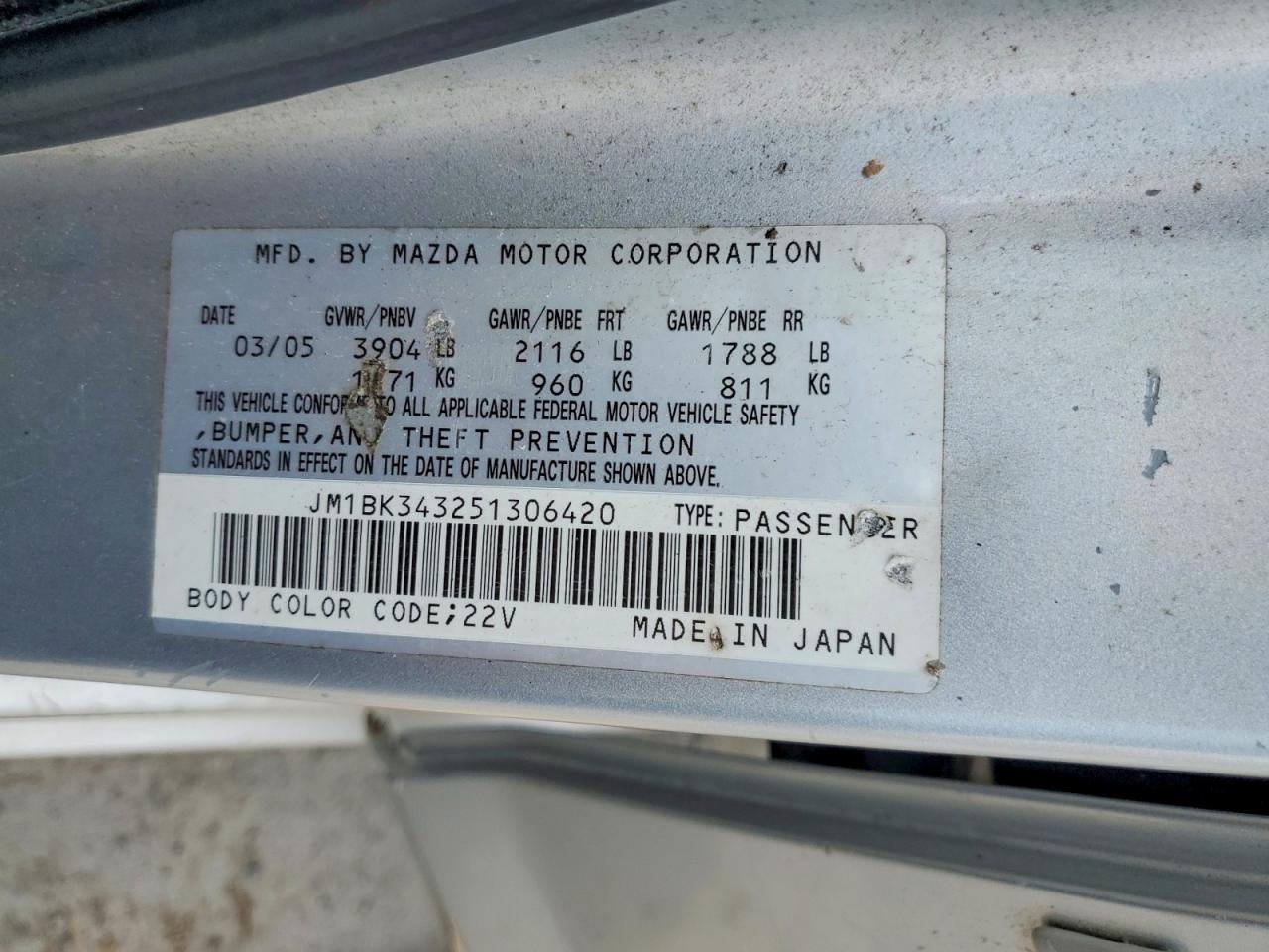 2005 Mazda 3 Hatchback Silver vin: JM1BK343251306420