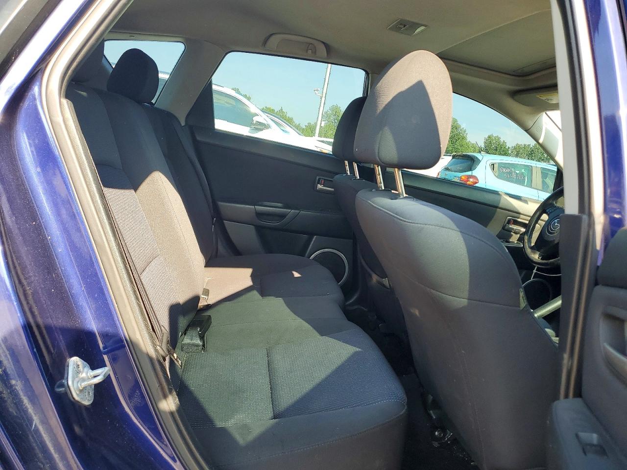 2005 Mazda 3 Hatchback Blue vin: JM1BK343251306949