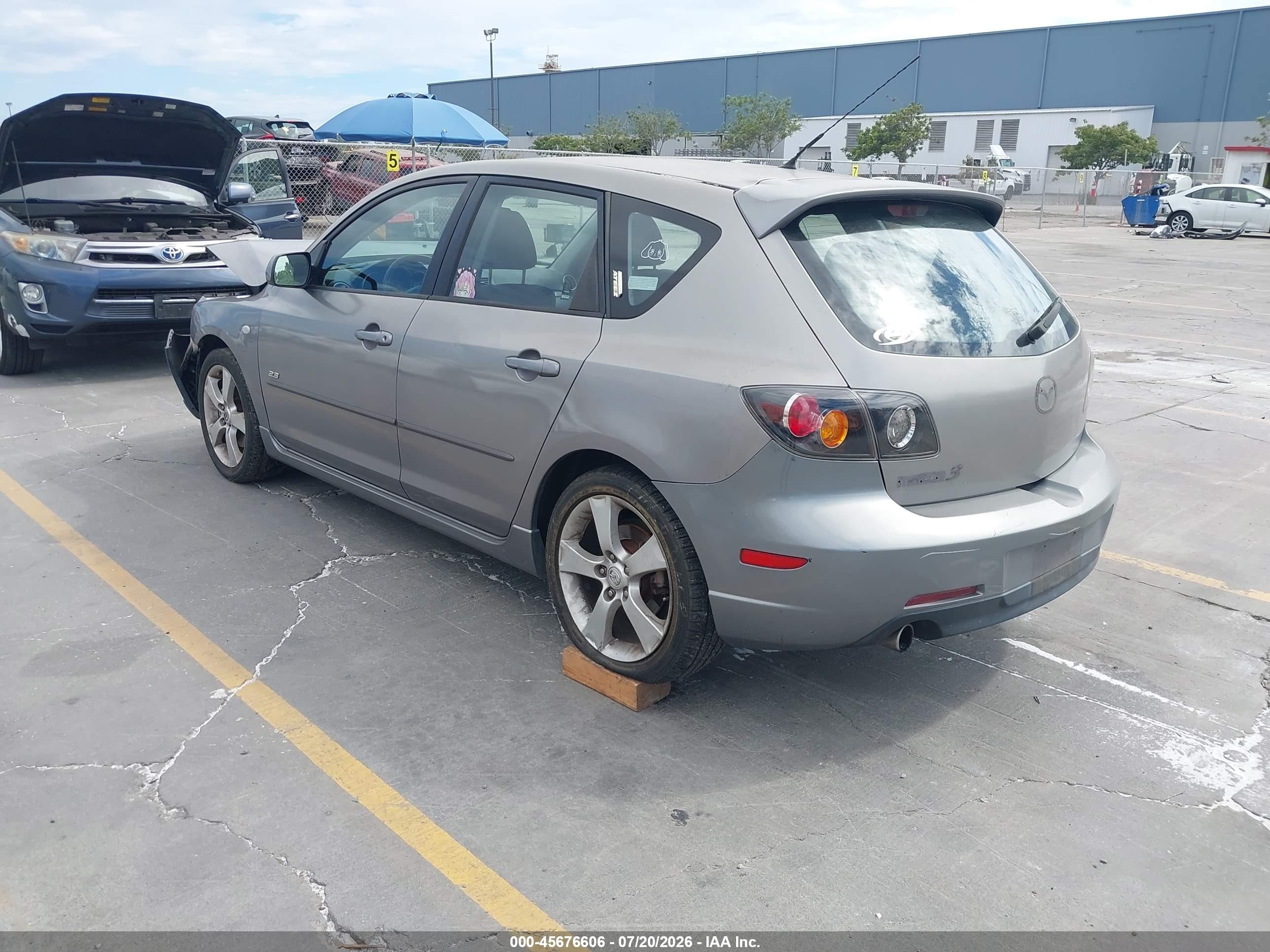 2005 Mazda Mazda3 S Gray vin: JM1BK343351309181