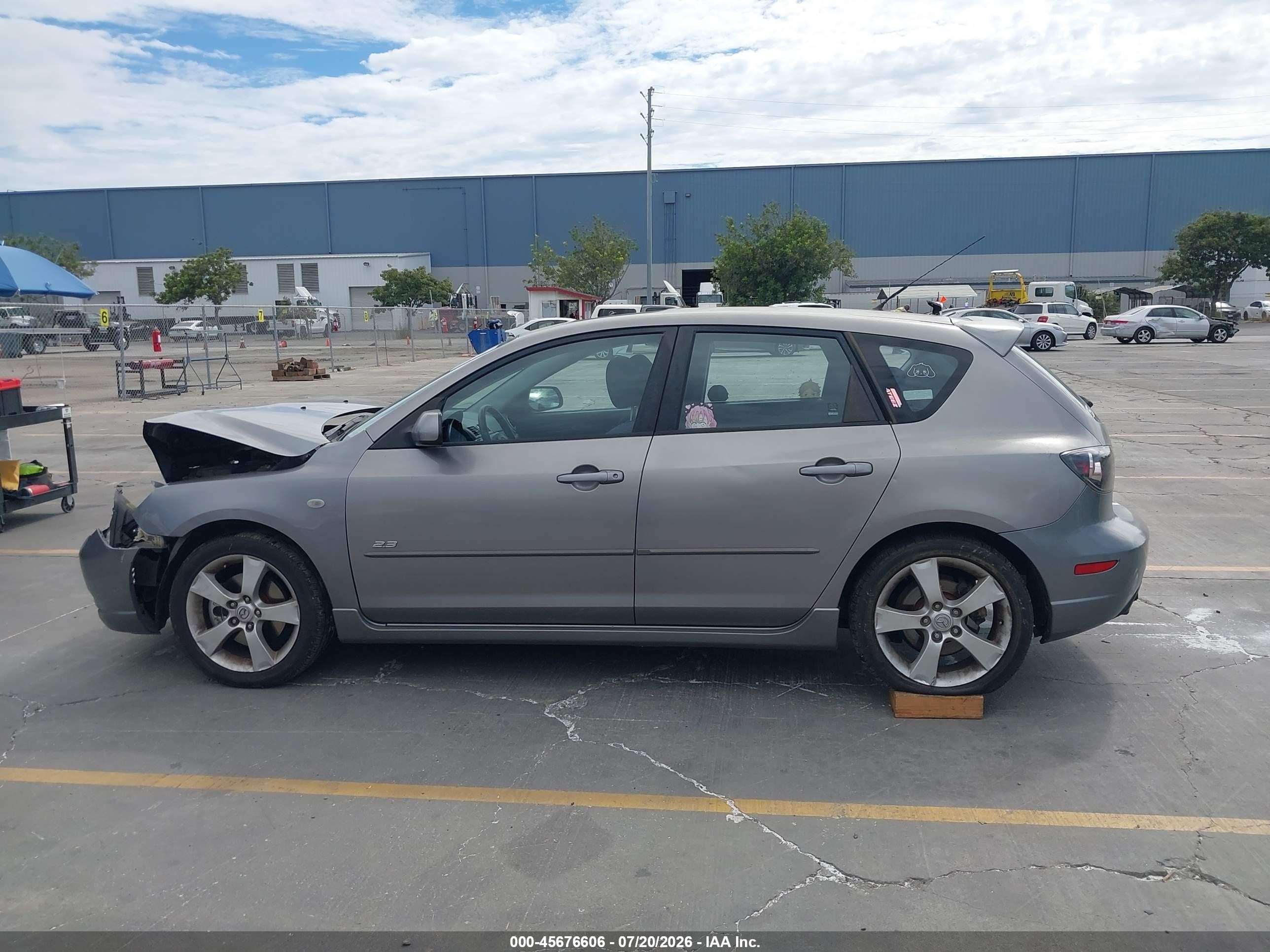 2005 Mazda Mazda3 S Gray vin: JM1BK343351309181