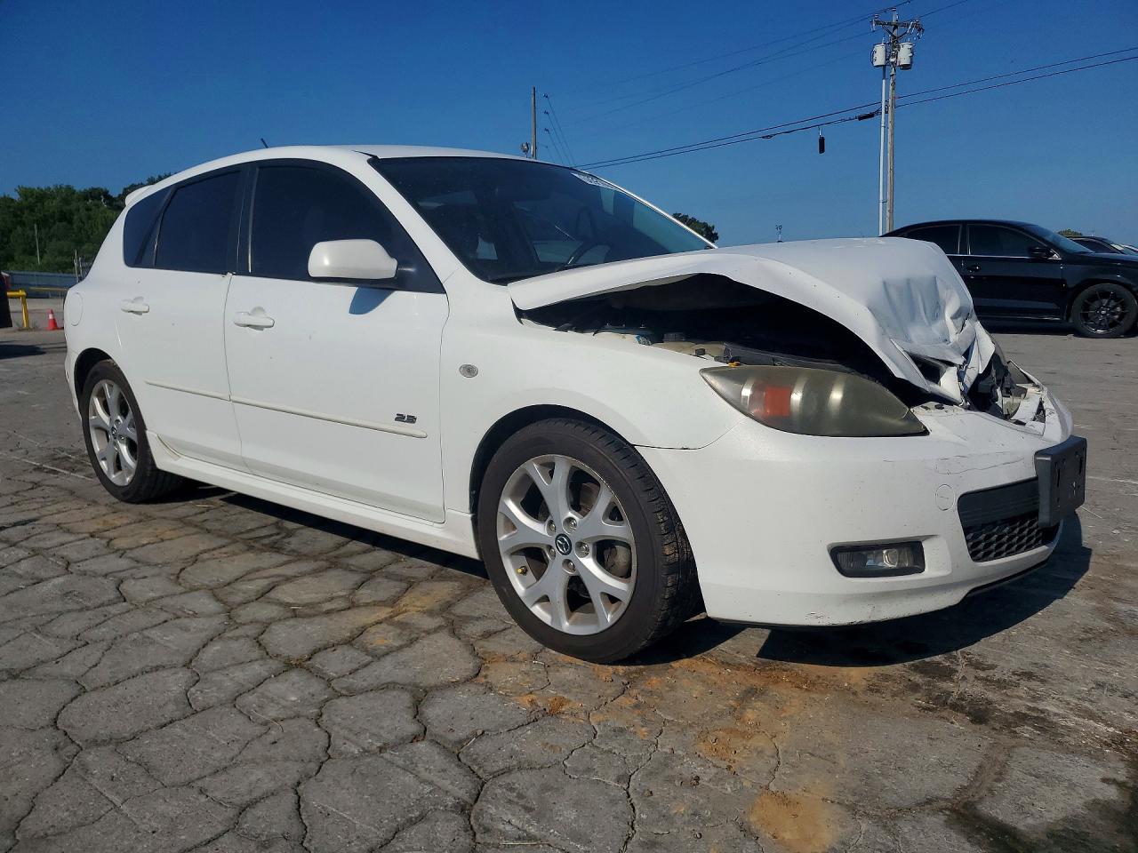 2008 Mazda 3 Hatchback White vin: JM1BK343381173526