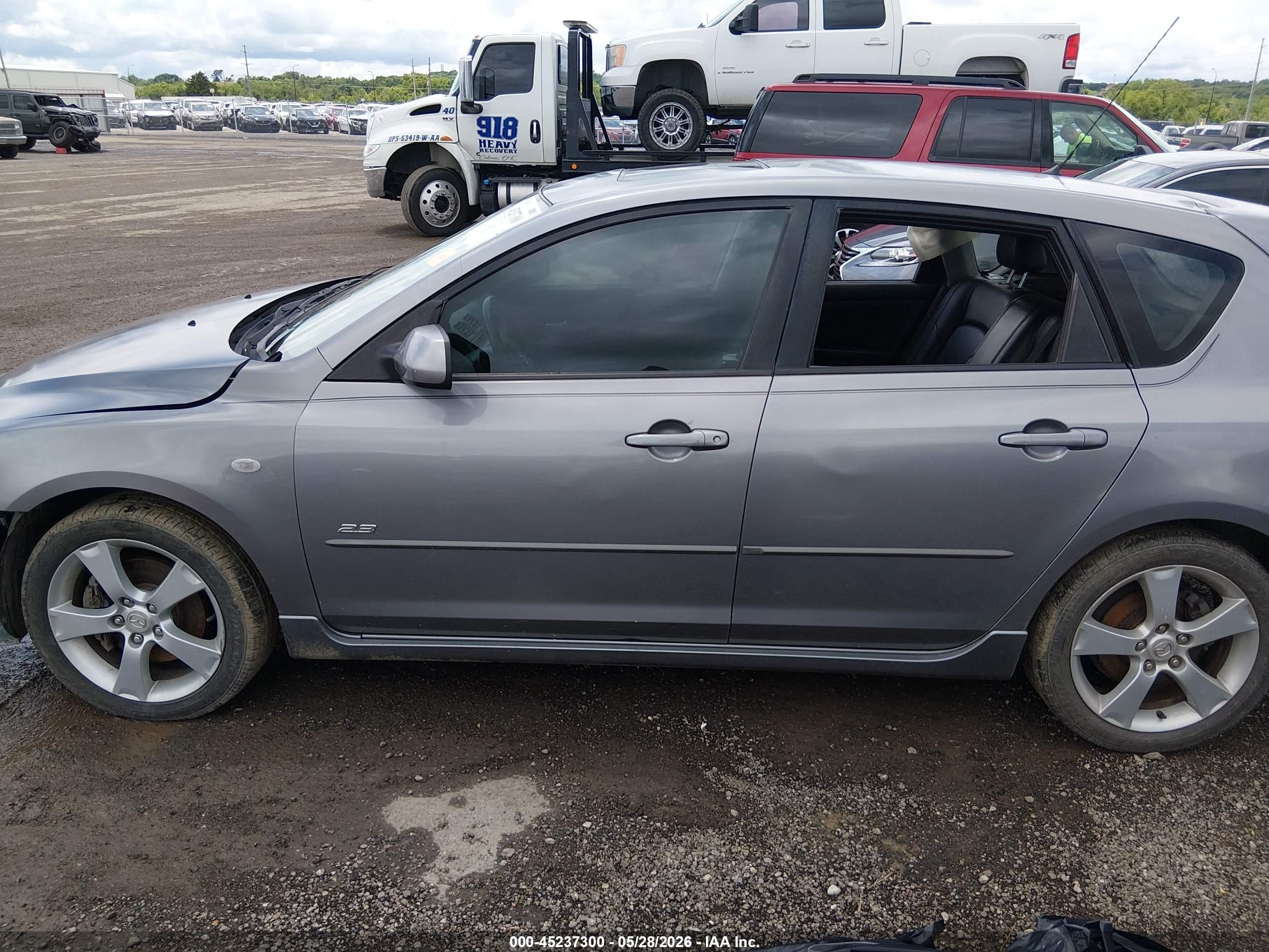 2004 Mazda Mazda3 S Gray vin: JM1BK343441179376