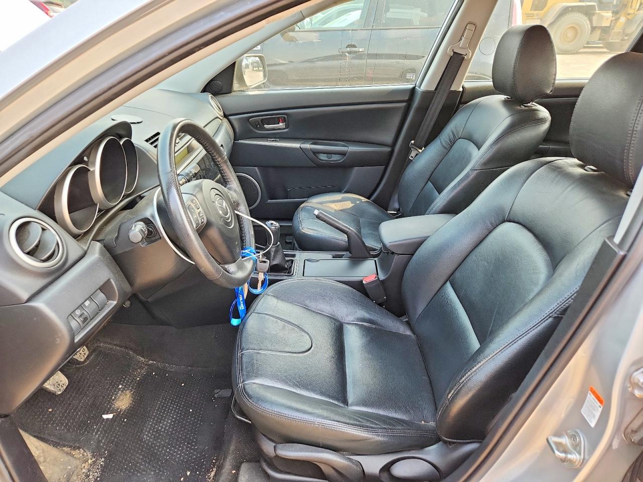 2007 Mazda 3 Hatchback Silver vin: JM1BK343571733903