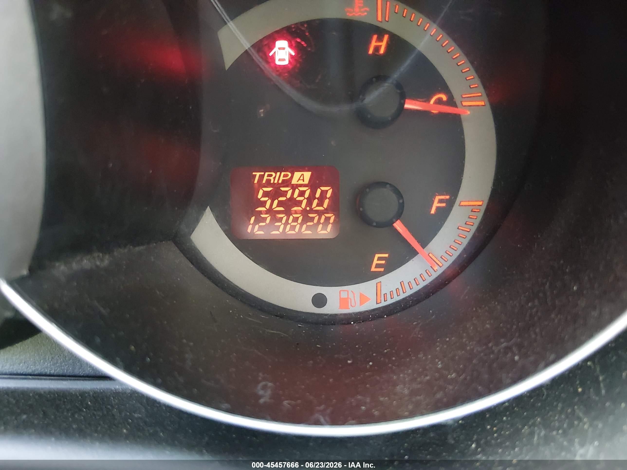 2008 Mazda Mazda3   White vin: JM1BK343581842718