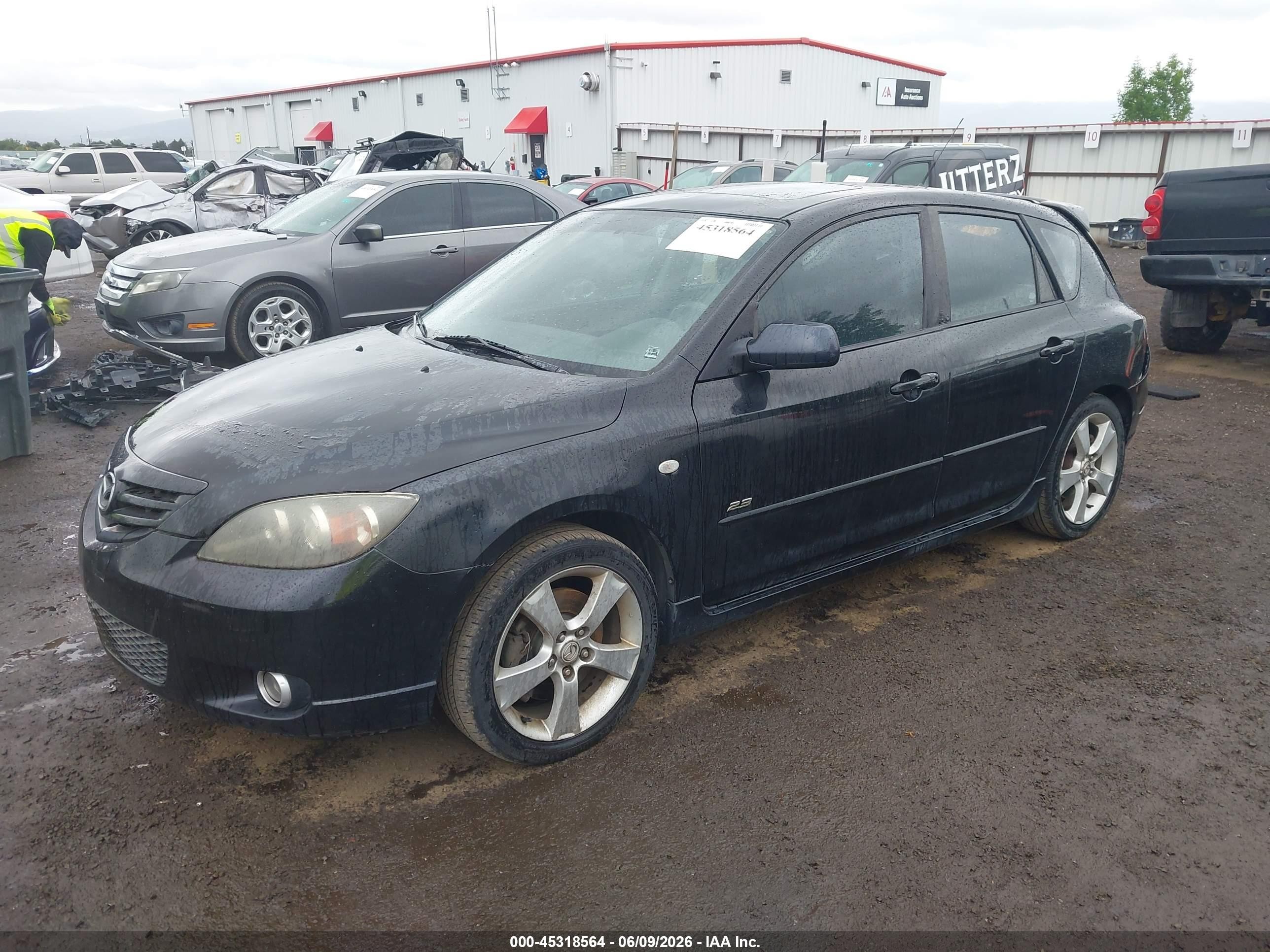 2006 Mazda Mazda3 S Touring Black vin: JM1BK343661519517