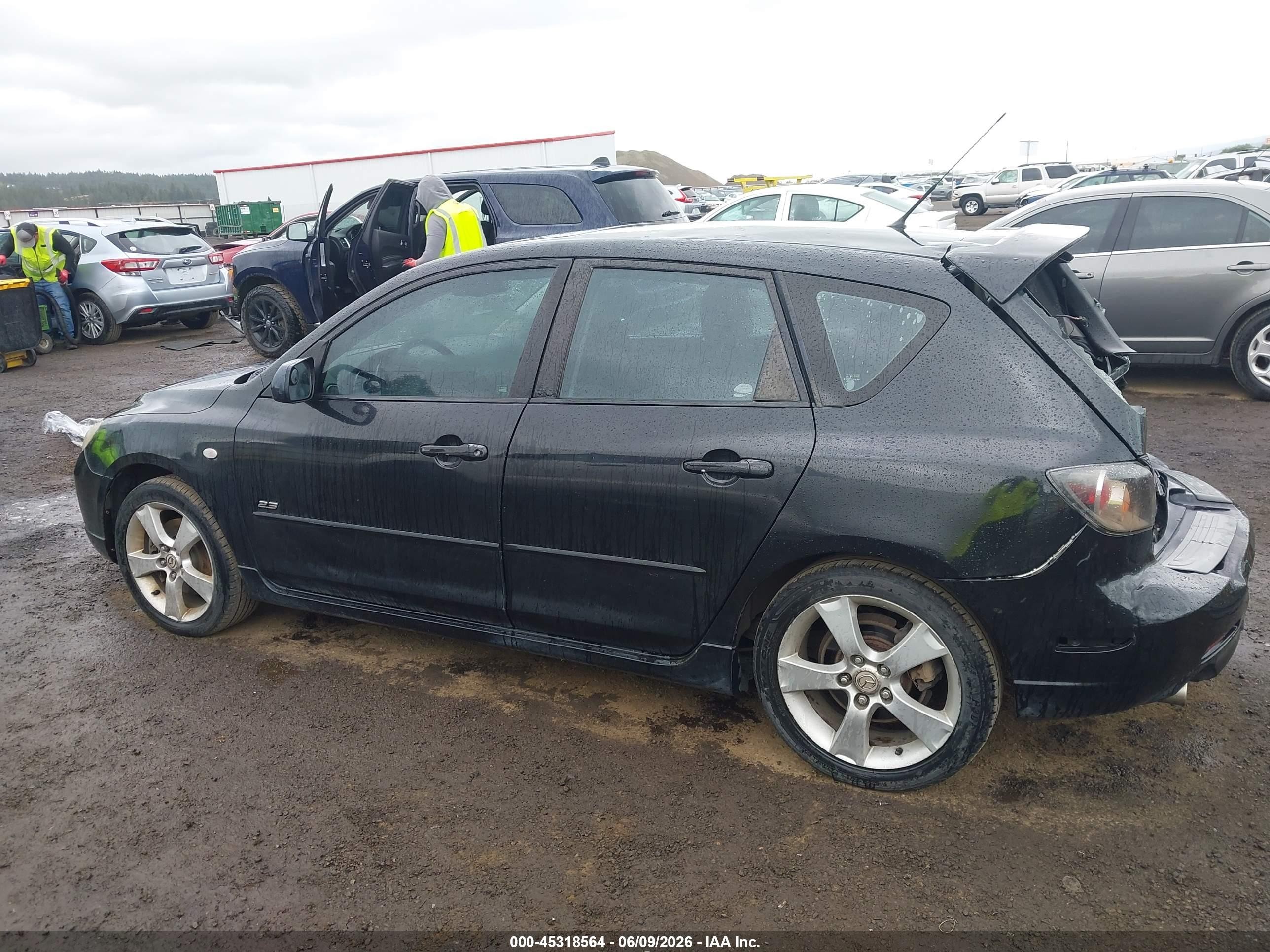 2006 Mazda Mazda3 S Touring Black vin: JM1BK343661519517