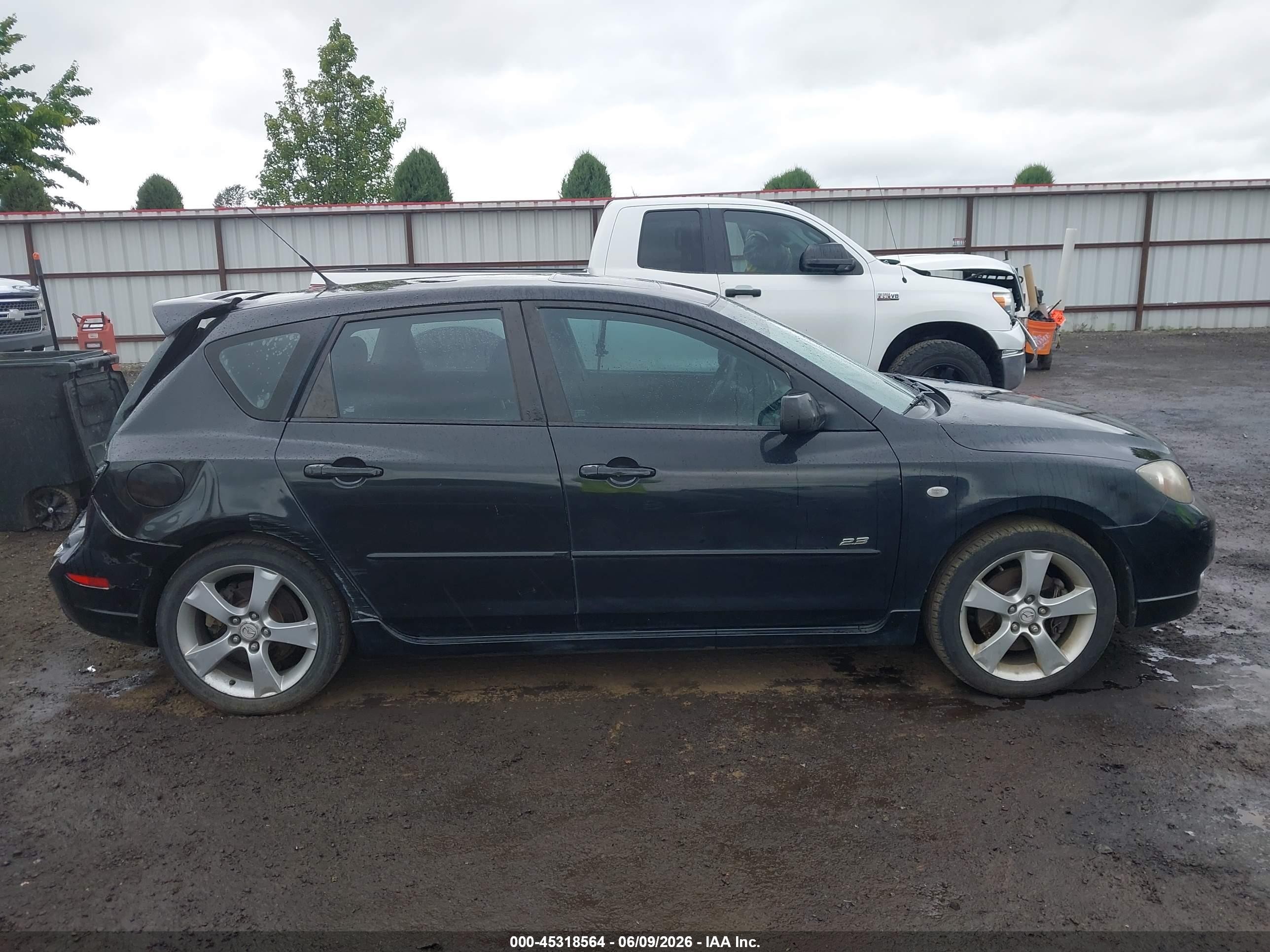 2006 Mazda Mazda3 S Touring Black vin: JM1BK343661519517