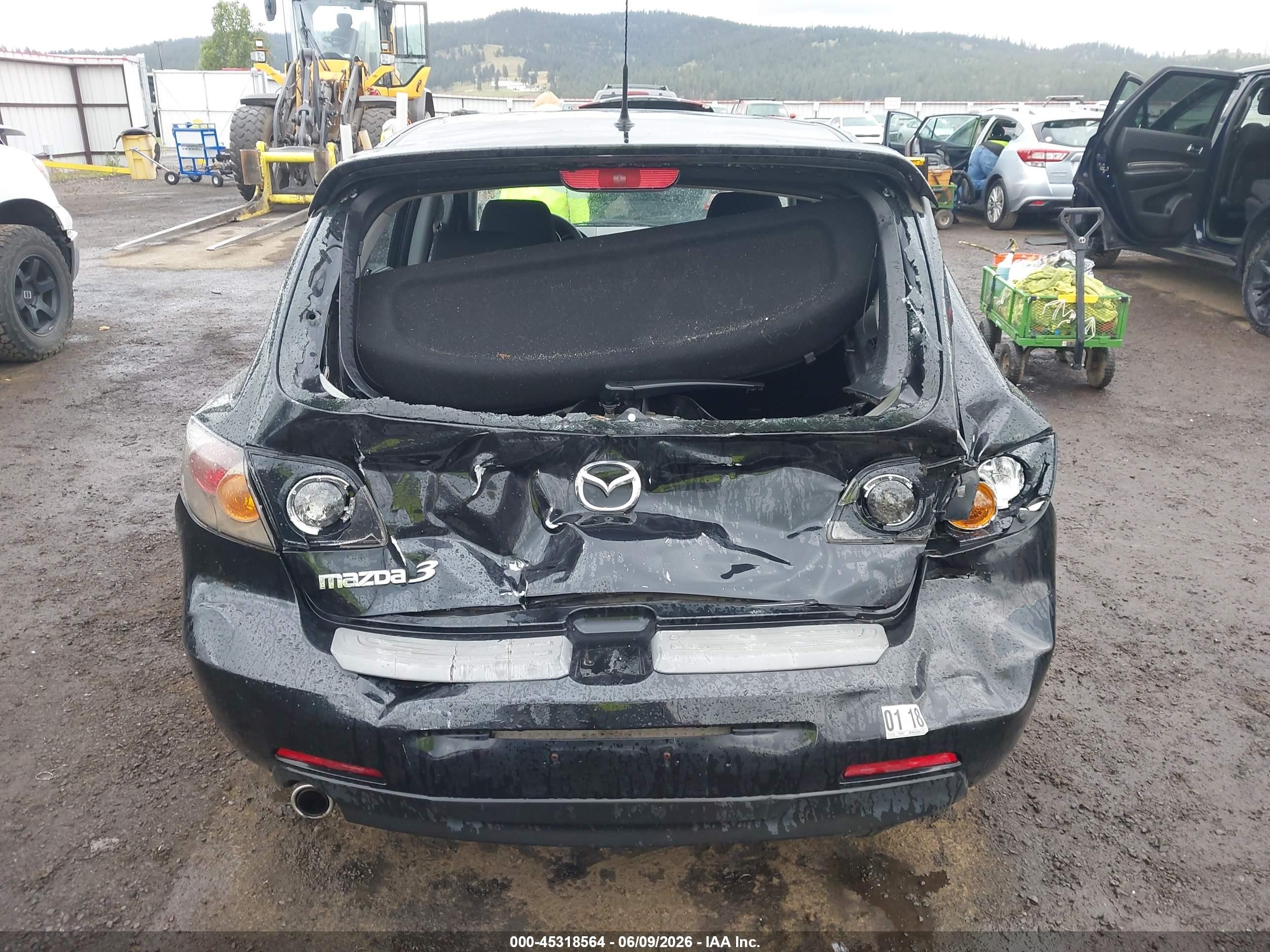 2006 Mazda Mazda3 S Touring Black vin: JM1BK343661519517