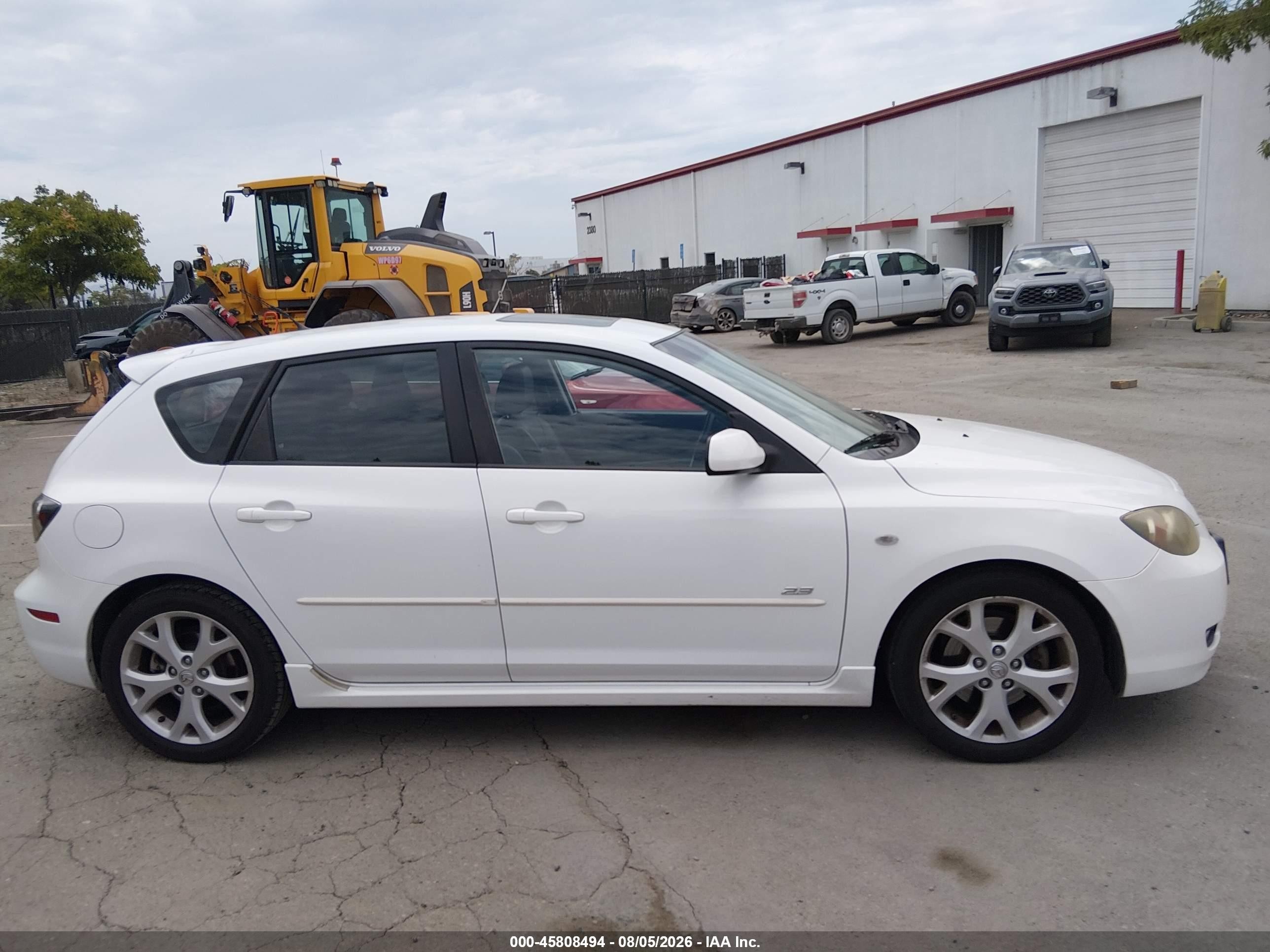 2008 Mazda Mazda3 S Grand Touring White vin: JM1BK343681812398