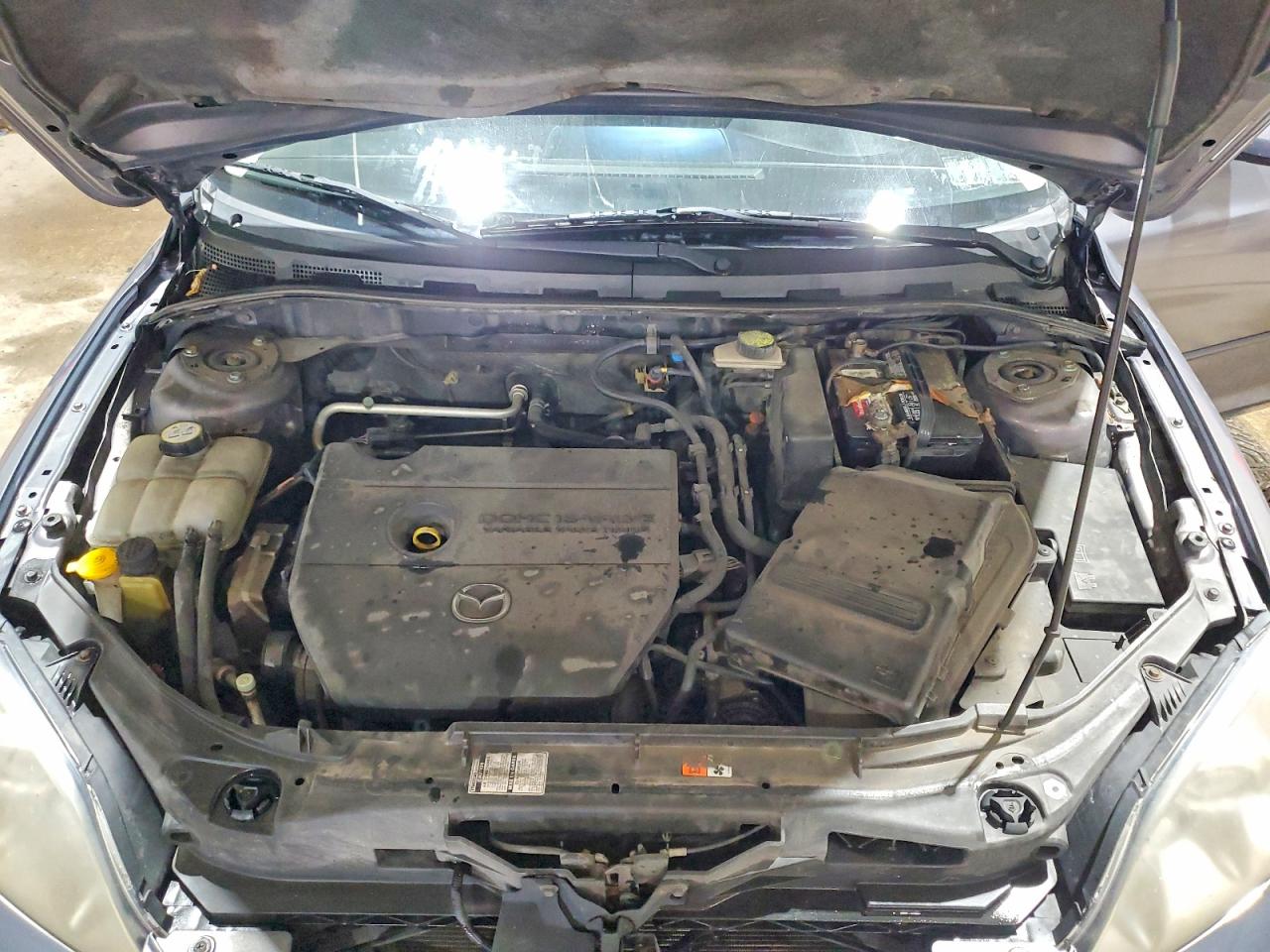 2008 Mazda 3 Hatchback Gray vin: JM1BK343681813325