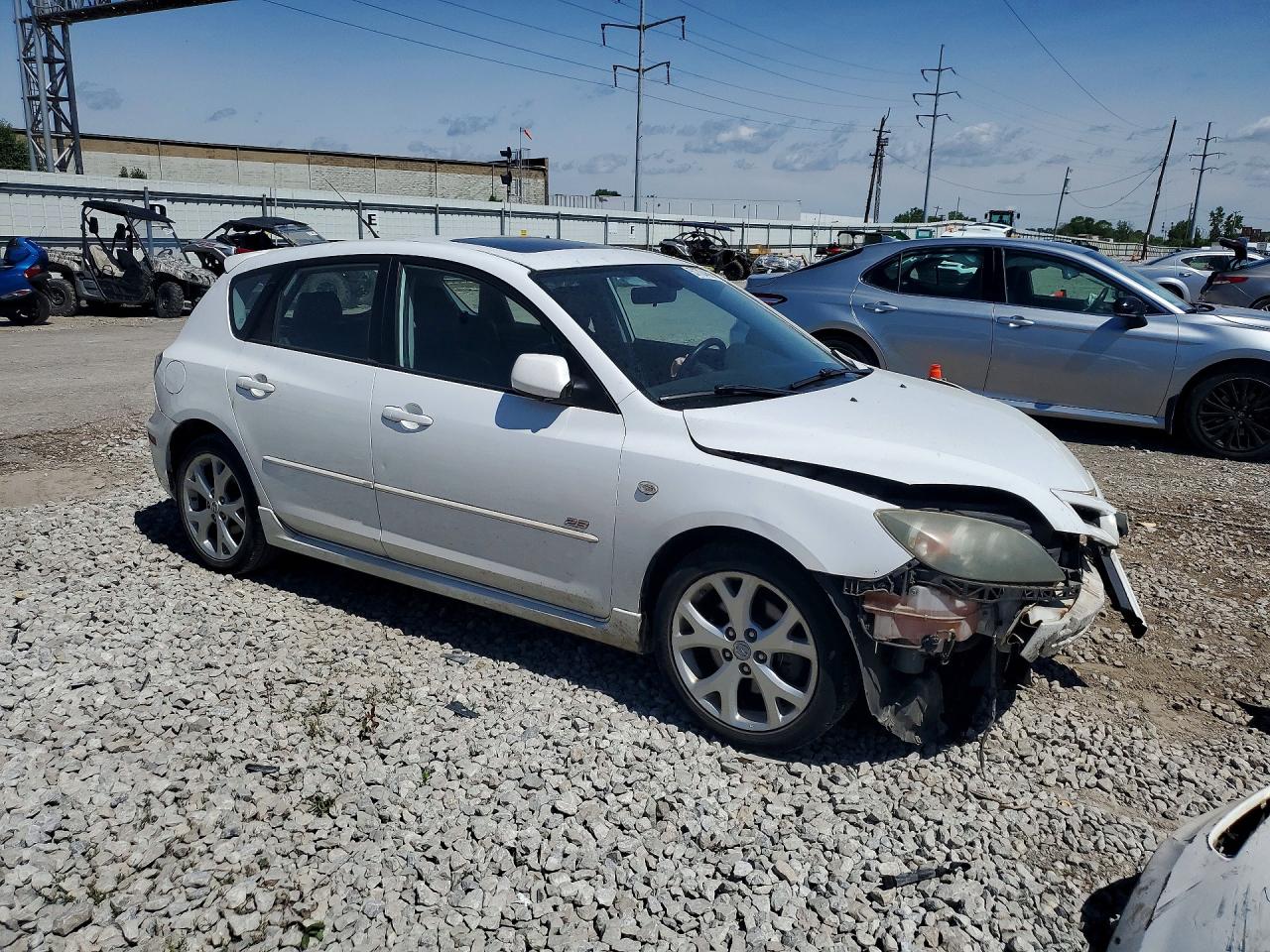 2008 Mazda 3 Hatchback Белый vin: JM1BK343681876408