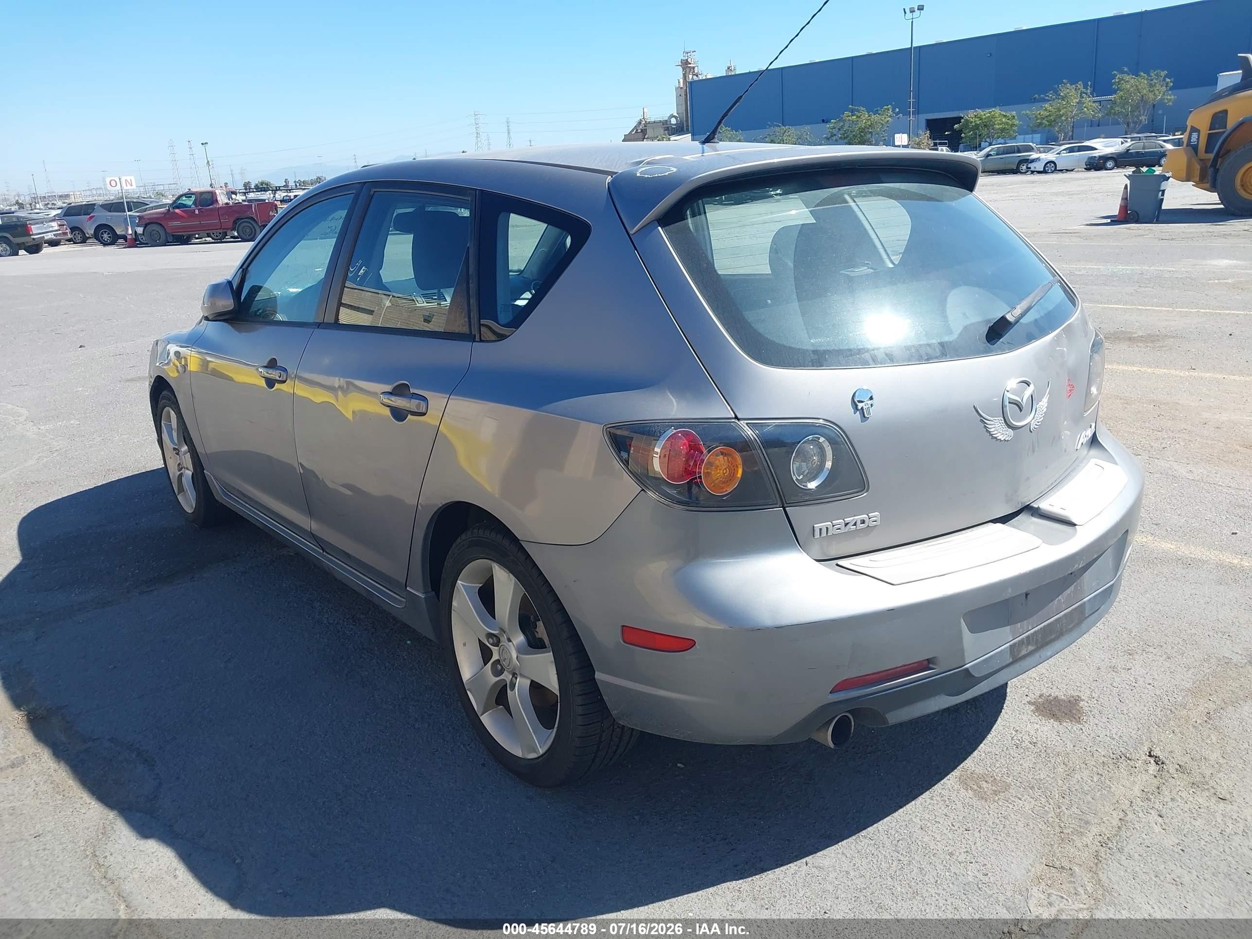 2005 Mazda Mazda3 S Gray vin: JM1BK343751257733