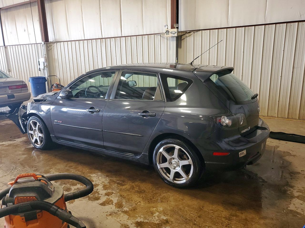 2005 Mazda 3 Hatchback Charcoal vin: JM1BK343751279893
