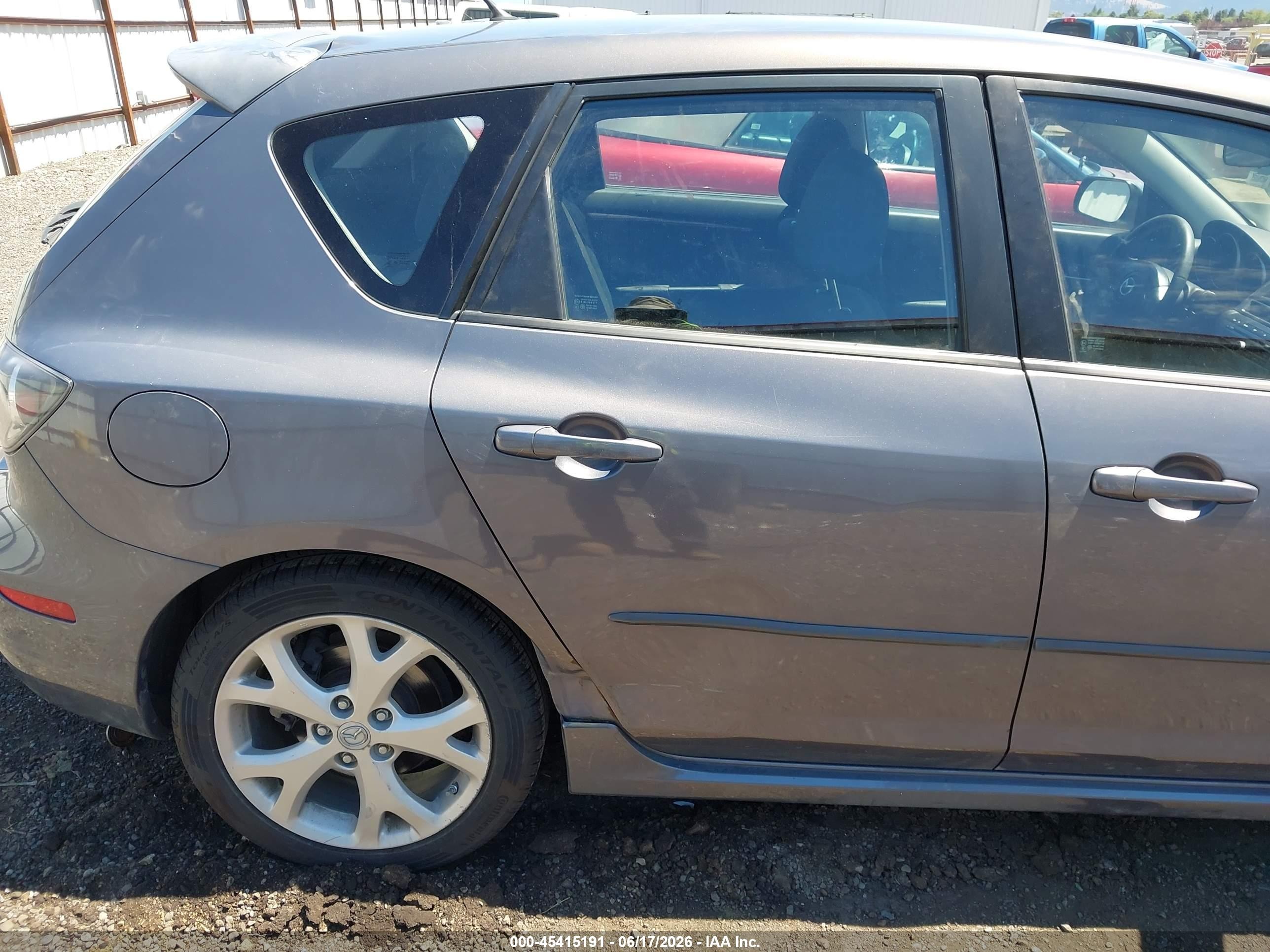 2008 Mazda Mazda3 S Touring Gray vin: JM1BK343781777676