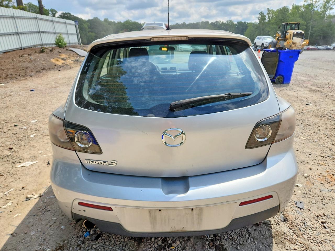 2008 Mazda 3 Hatchback Silver vin: JM1BK343781843367