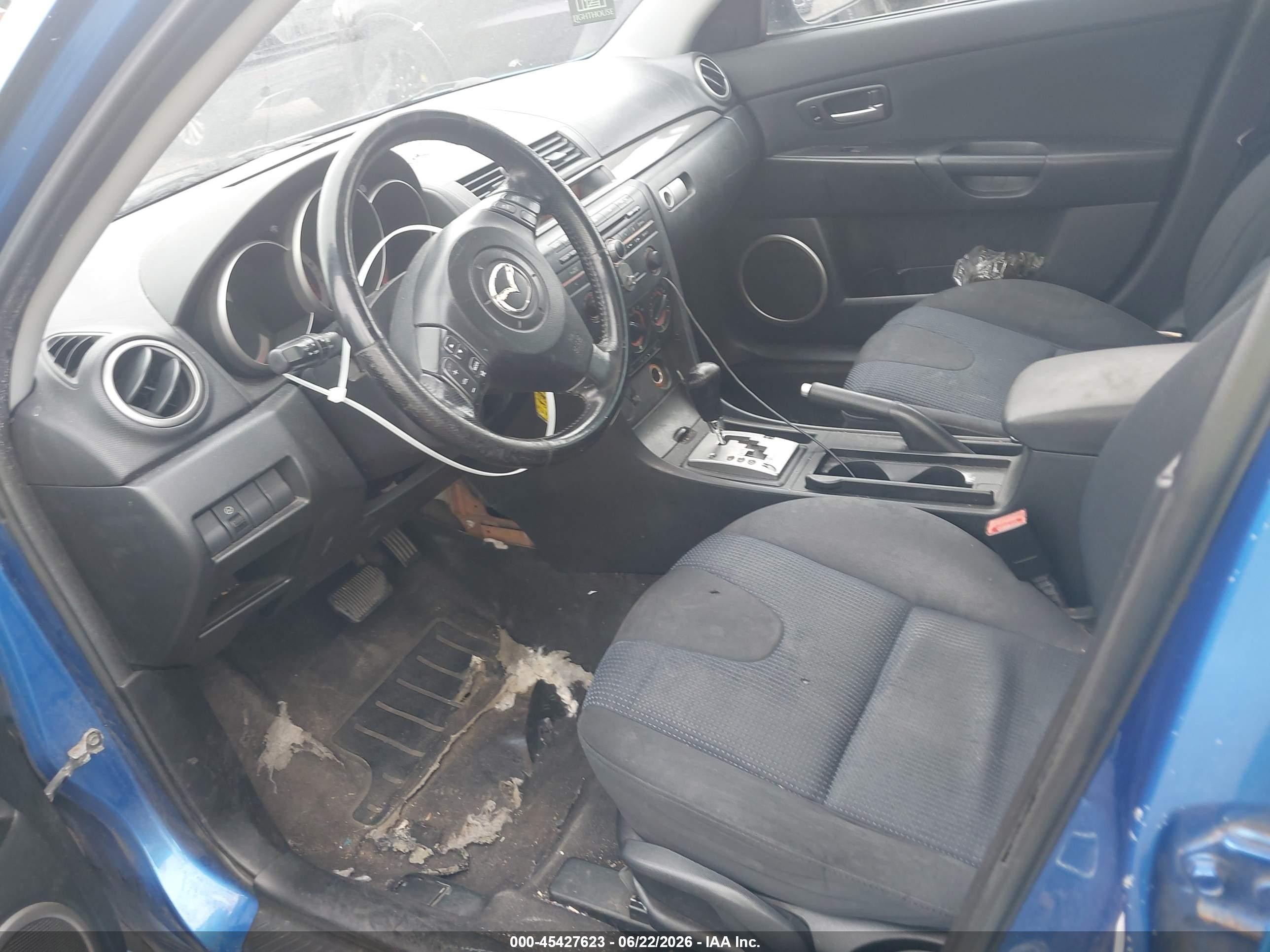 2004 Mazda Mazda3 S Blue vin: JM1BK343841189456