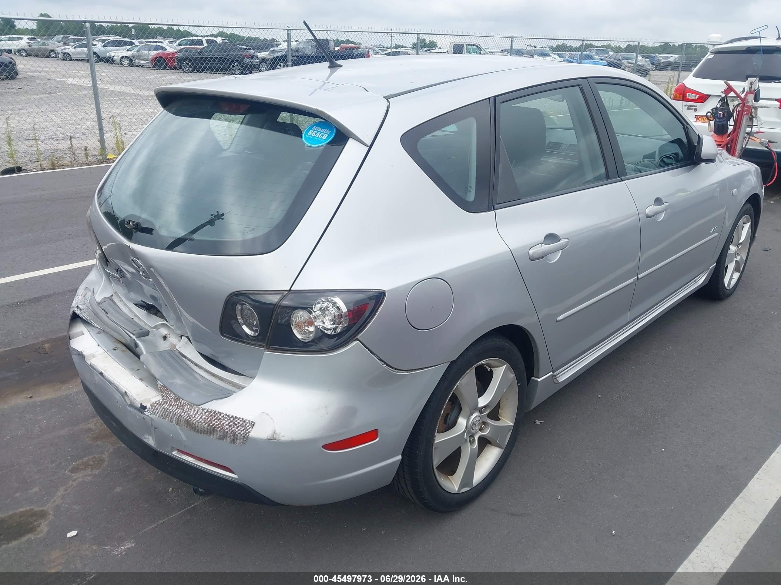 2006 Mazda Mazda3 S Grand Touring Silver vin: JM1BK343861522435