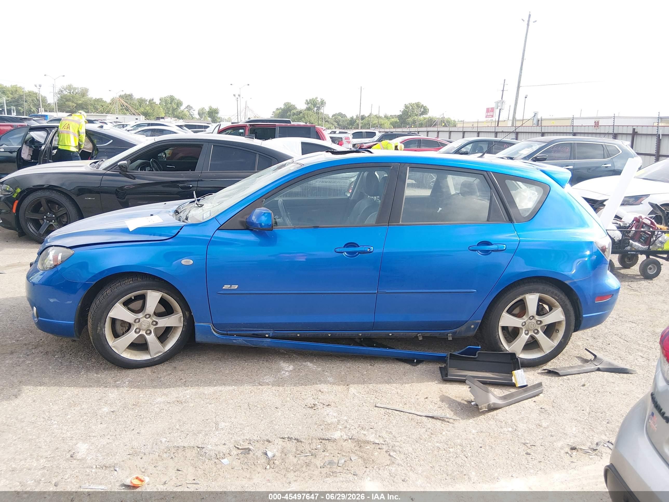2006 Mazda Mazda3 S Grand Touring Blue vin: JM1BK343961525635