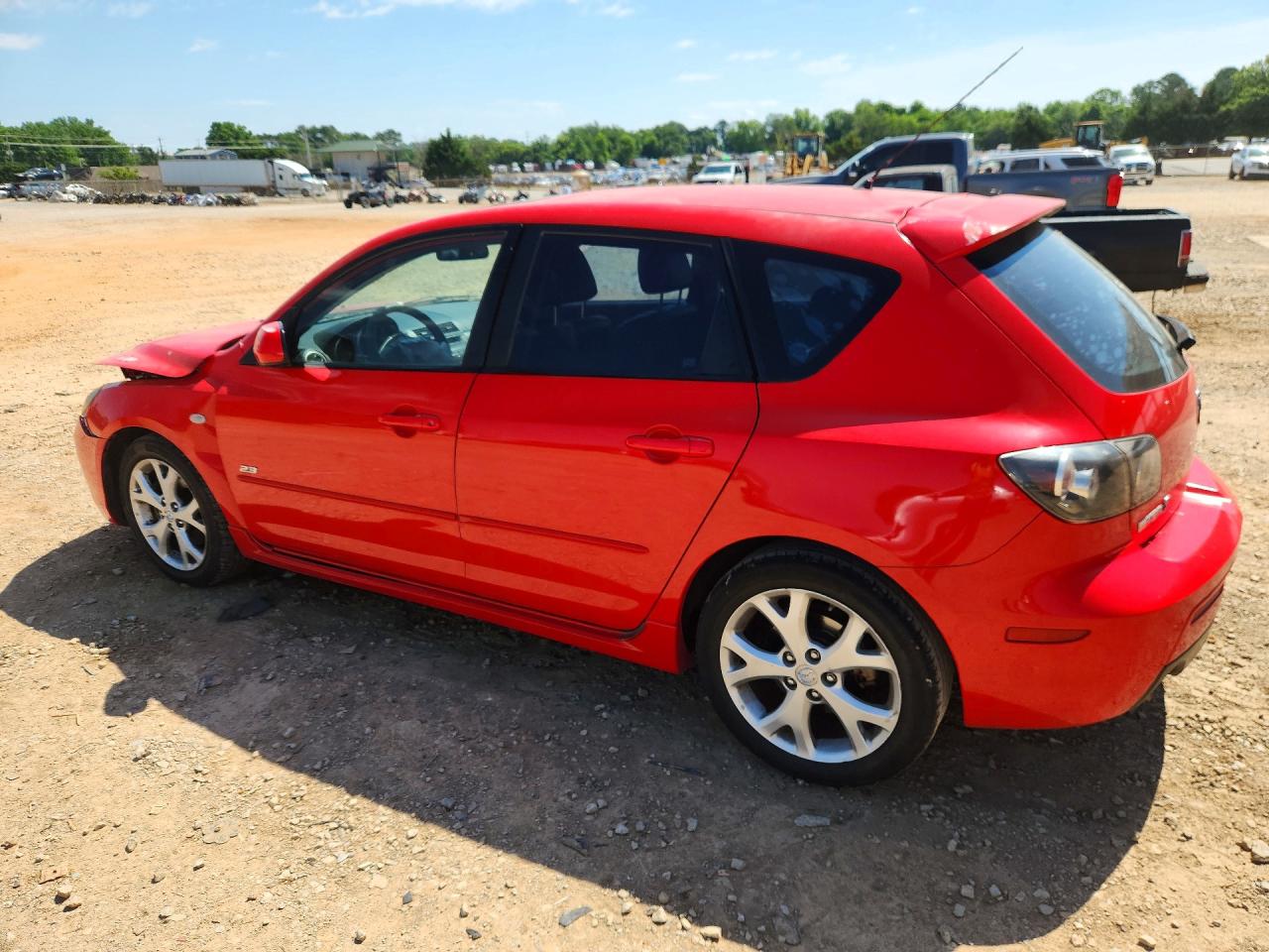 2007 Mazda 3 Hatchback Red vin: JM1BK343971610511