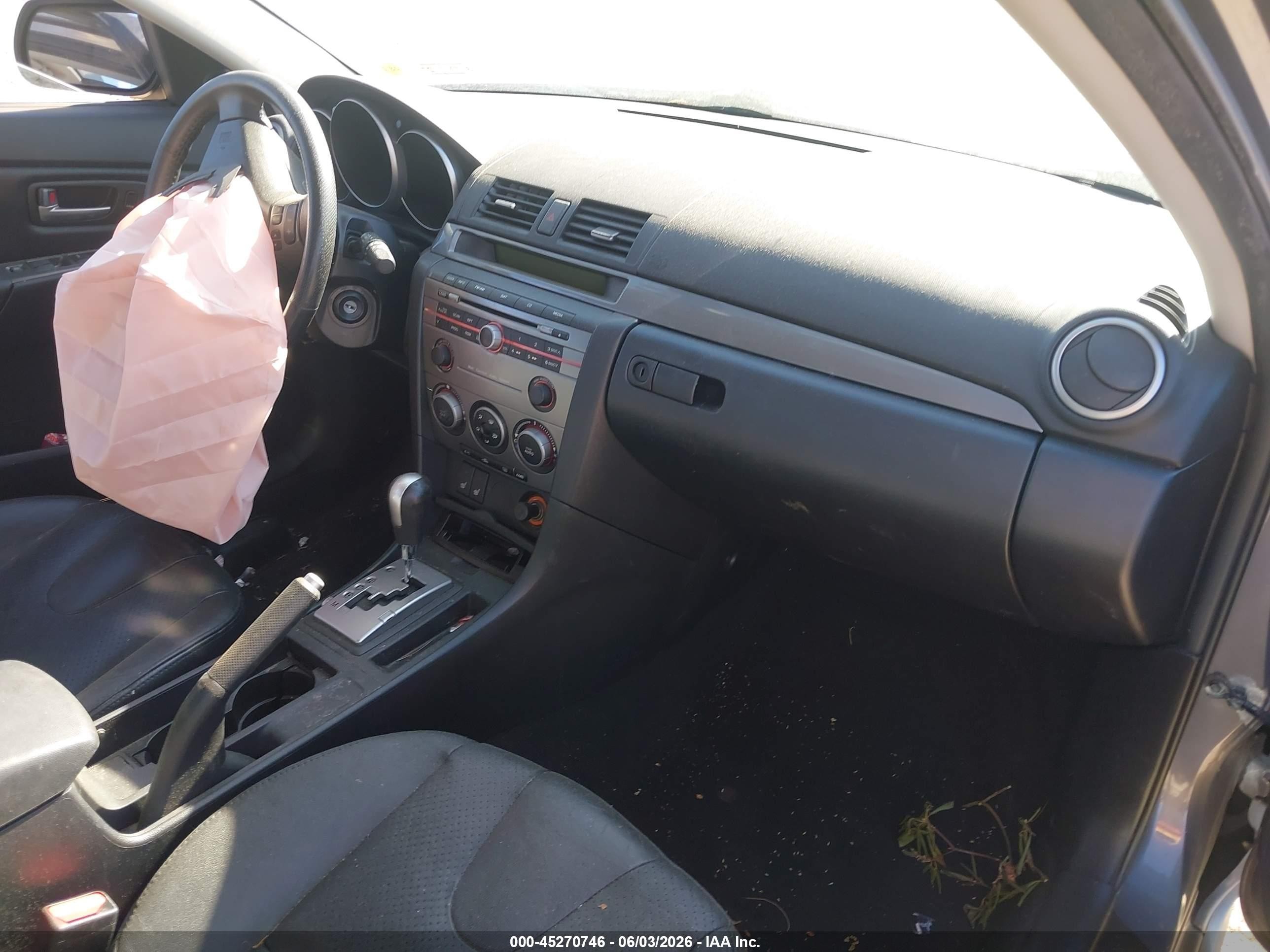 2007 Mazda Mazda3 S Grand Touring Blue vin: JM1BK343971698184