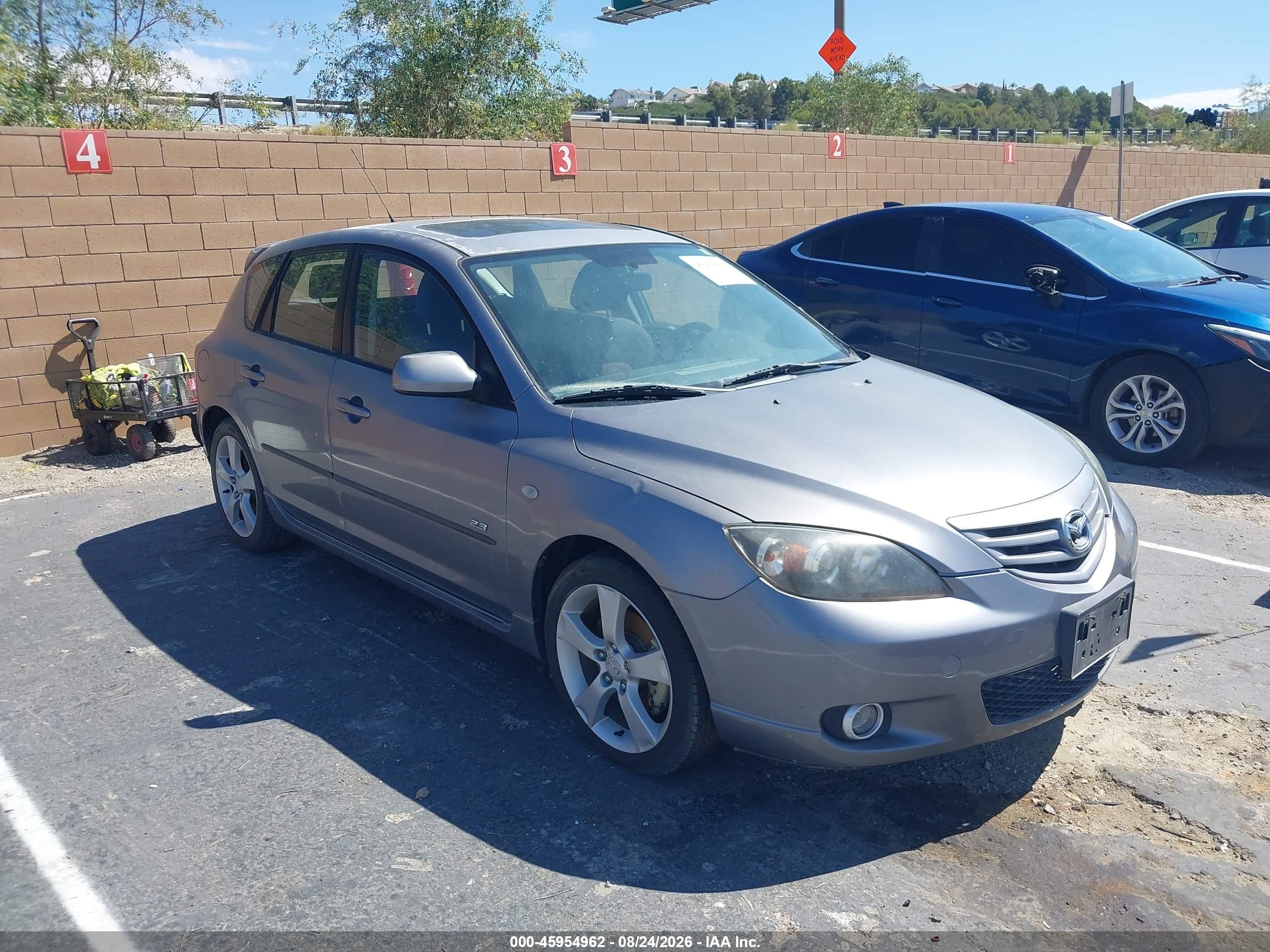 2004 Mazda Mazda3 S Red vin: JM1BK343X41157799