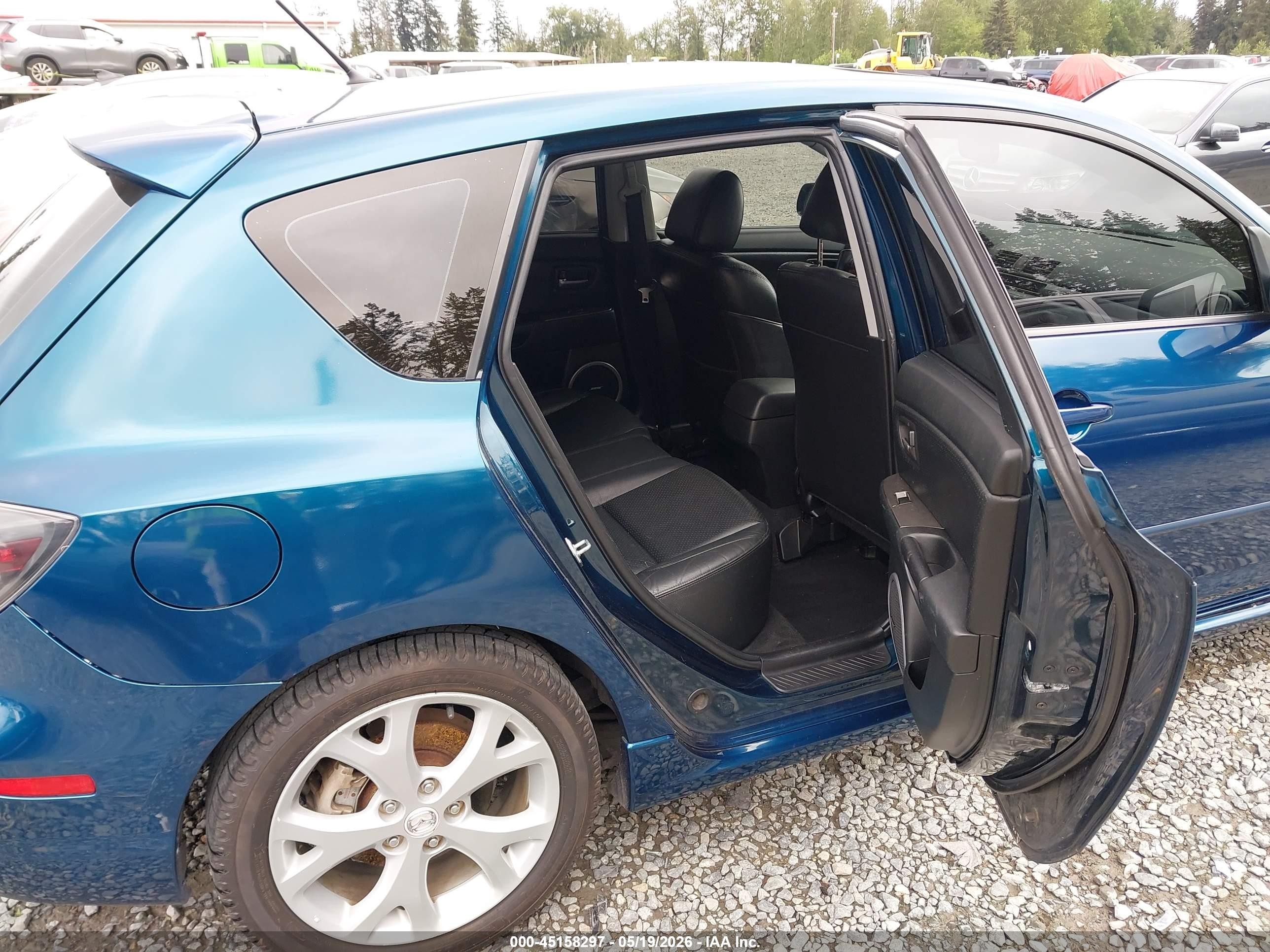 2007 Mazda Mazda3 S Grand Touring Blue vin: JM1BK343X71744864