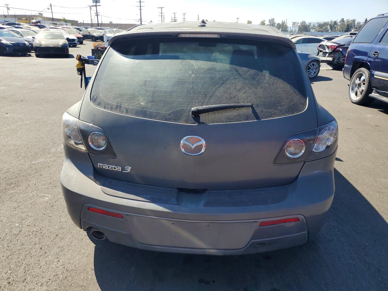 2007 Mazda 3 Hatchback Gray vin: JM1BK344171672249