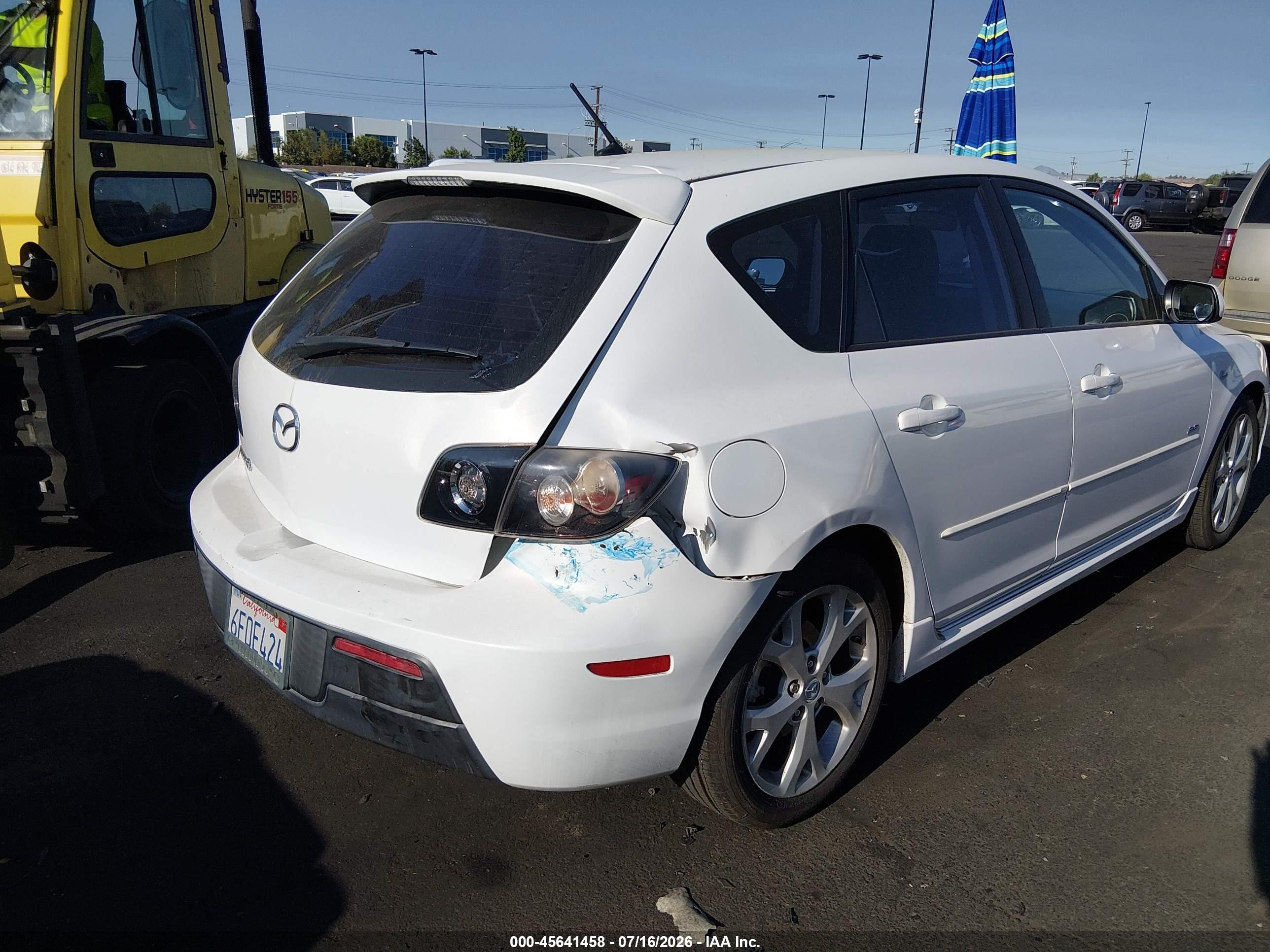 2009 Mazda Mazda3 S Touring White vin: JM1BK344191243860