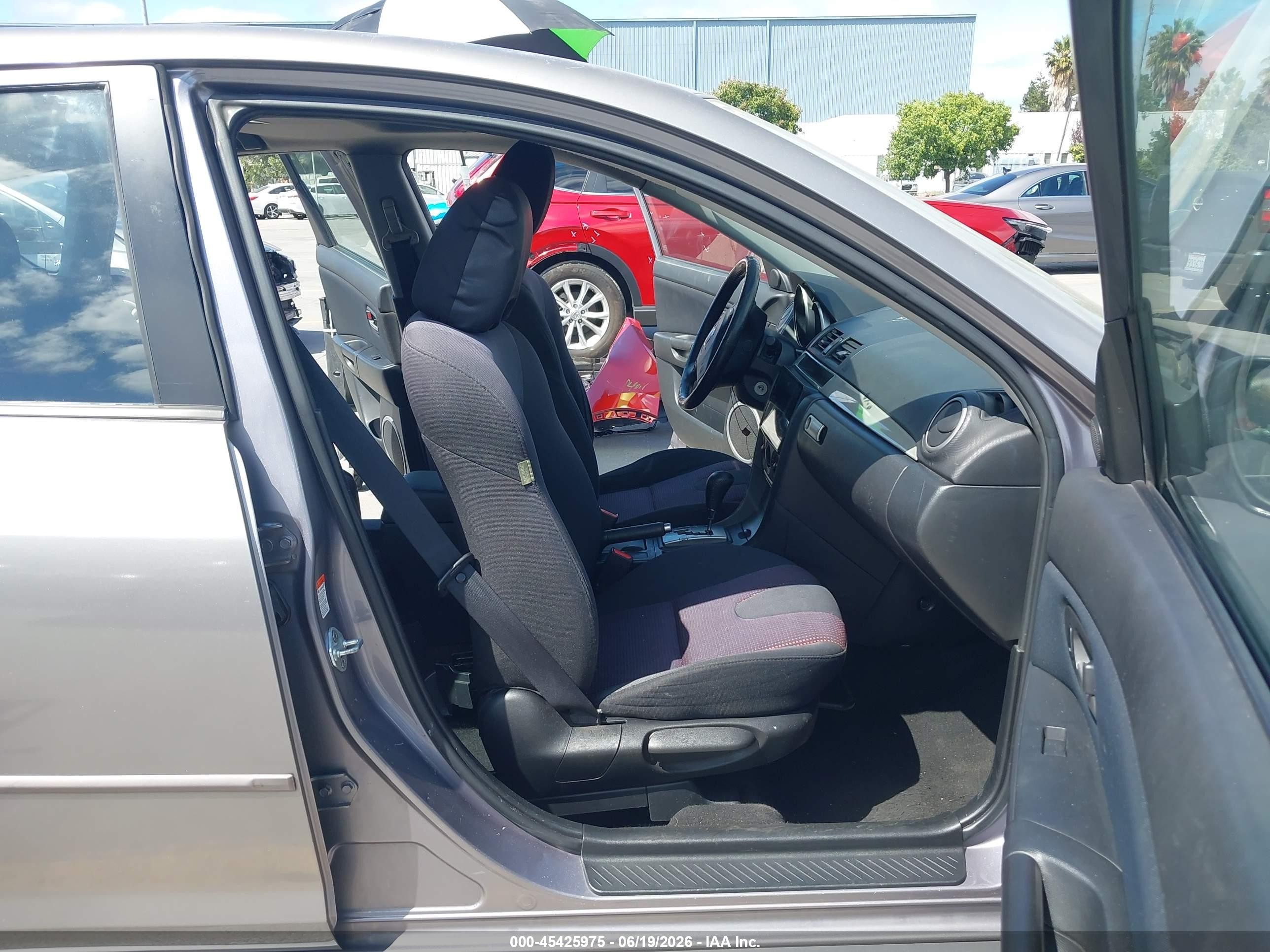 2006 Mazda Mazda3 S Touring Gray vin: JM1BK344361530600