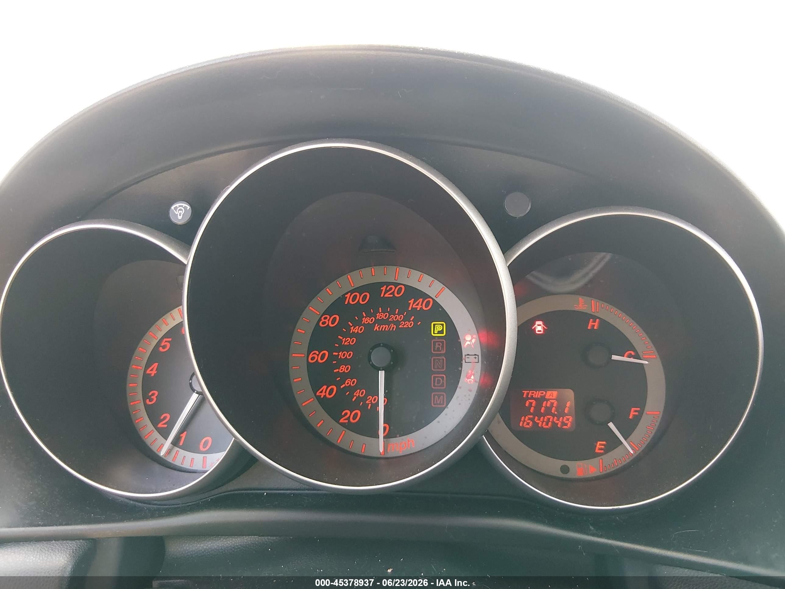 2008 Mazda Mazda3   Silver vin: JM1BK344381122195