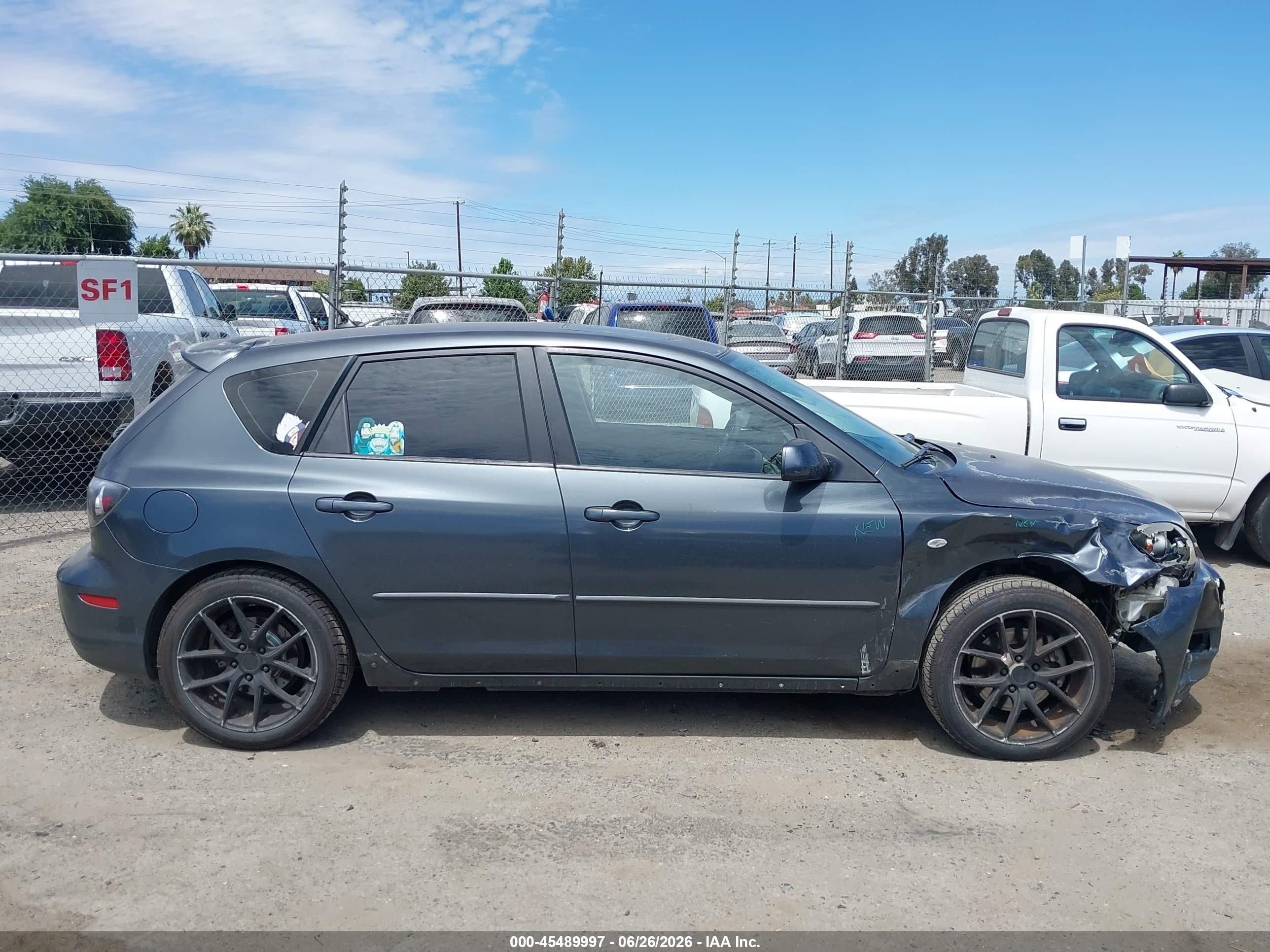 2009 Mazda Mazda3 S Sport Gray vin: JM1BK344391206809