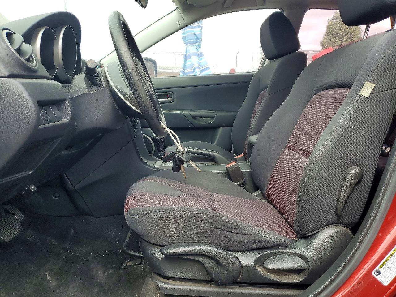 2006 Mazda 3 Hatchback Red vin: JM1BK344461485487