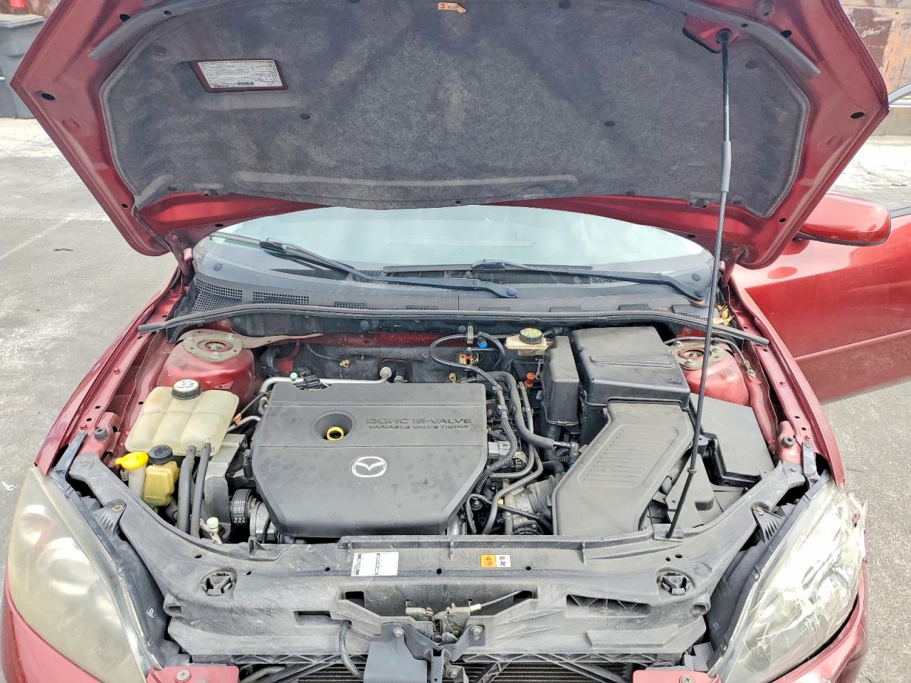 2006 Mazda 3 Hatchback Red vin: JM1BK344461485487