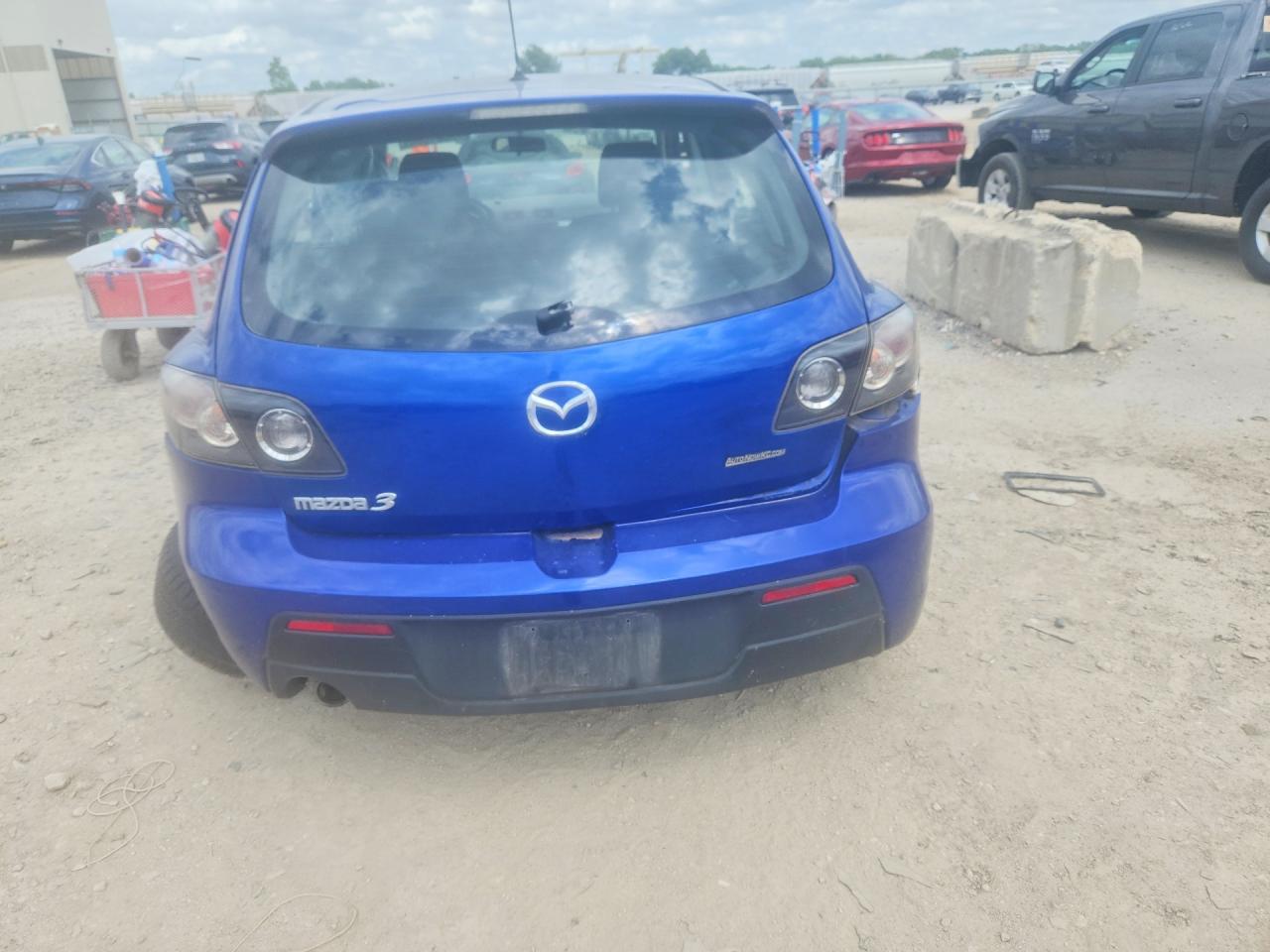 2008 Mazda 3 Hatchback Blue vin: JM1BK344481844095