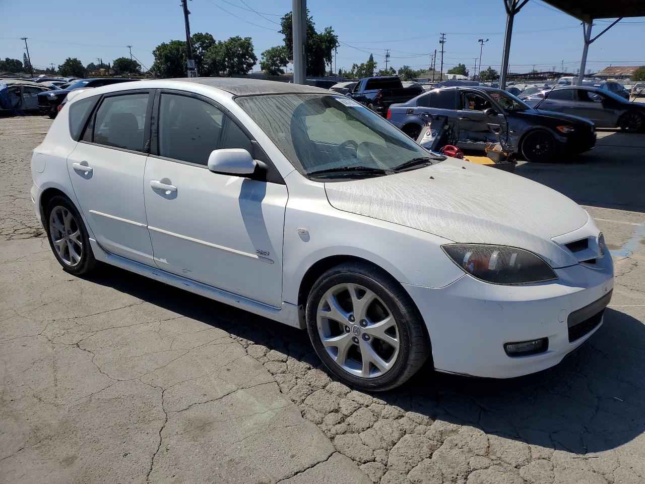 2007 Mazda 3 Hatchback White vin: JM1BK344671646620