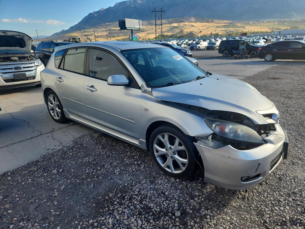 2007 Mazda 3 Hatchback Silver vin: JM1BK344771602447