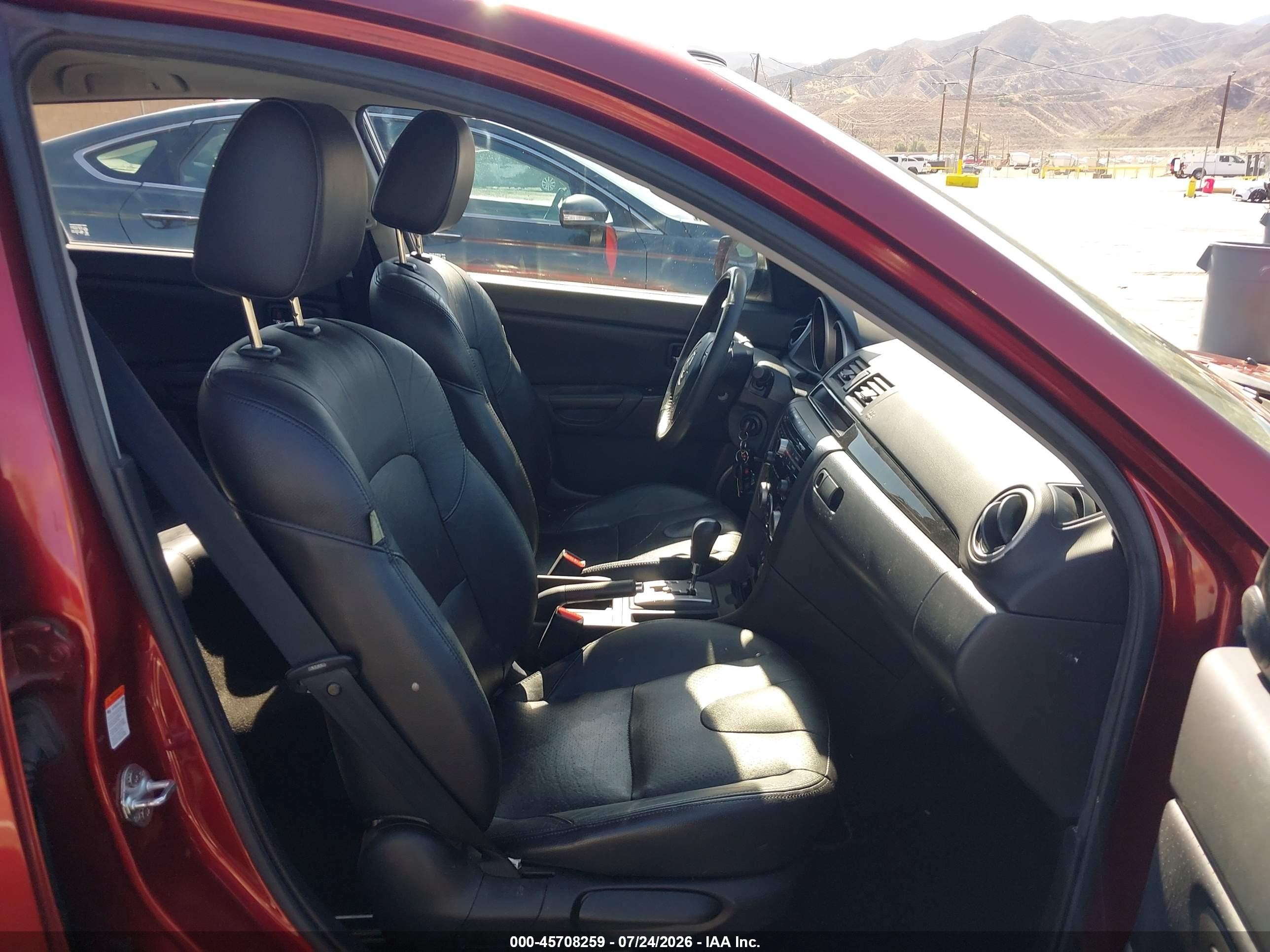 2008 Mazda Mazda3 S Grand Touring Red vin: JM1BK344781160562