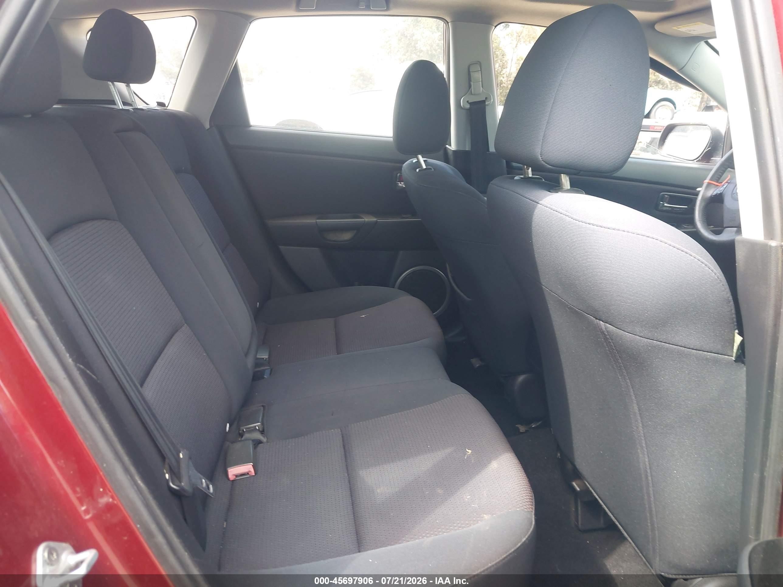 2009 Mazda Mazda3 S Touring Red vin: JM1BK344891198108
